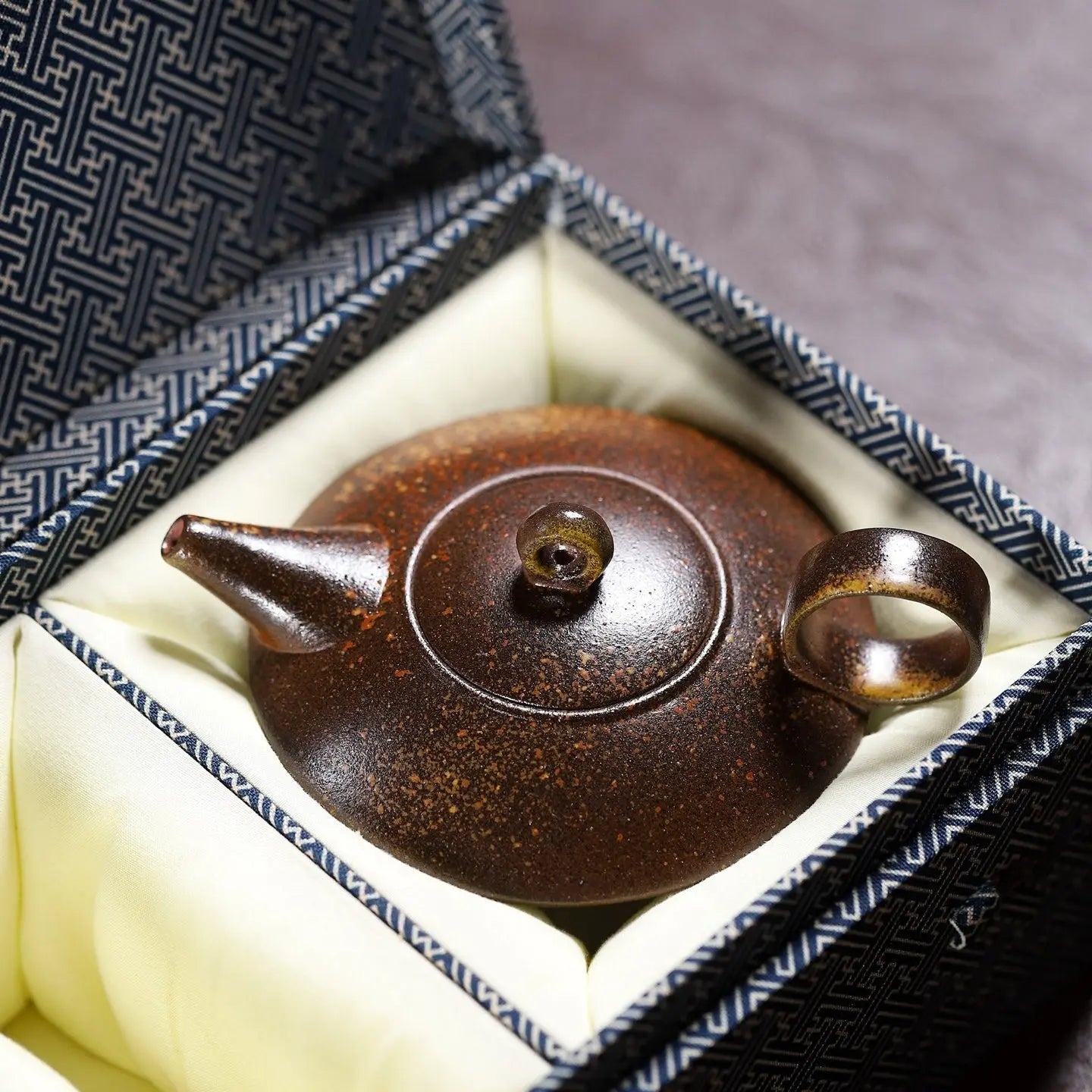 Shen Deng 180cc - Yixing Handmade Teapot 江苏宜兴