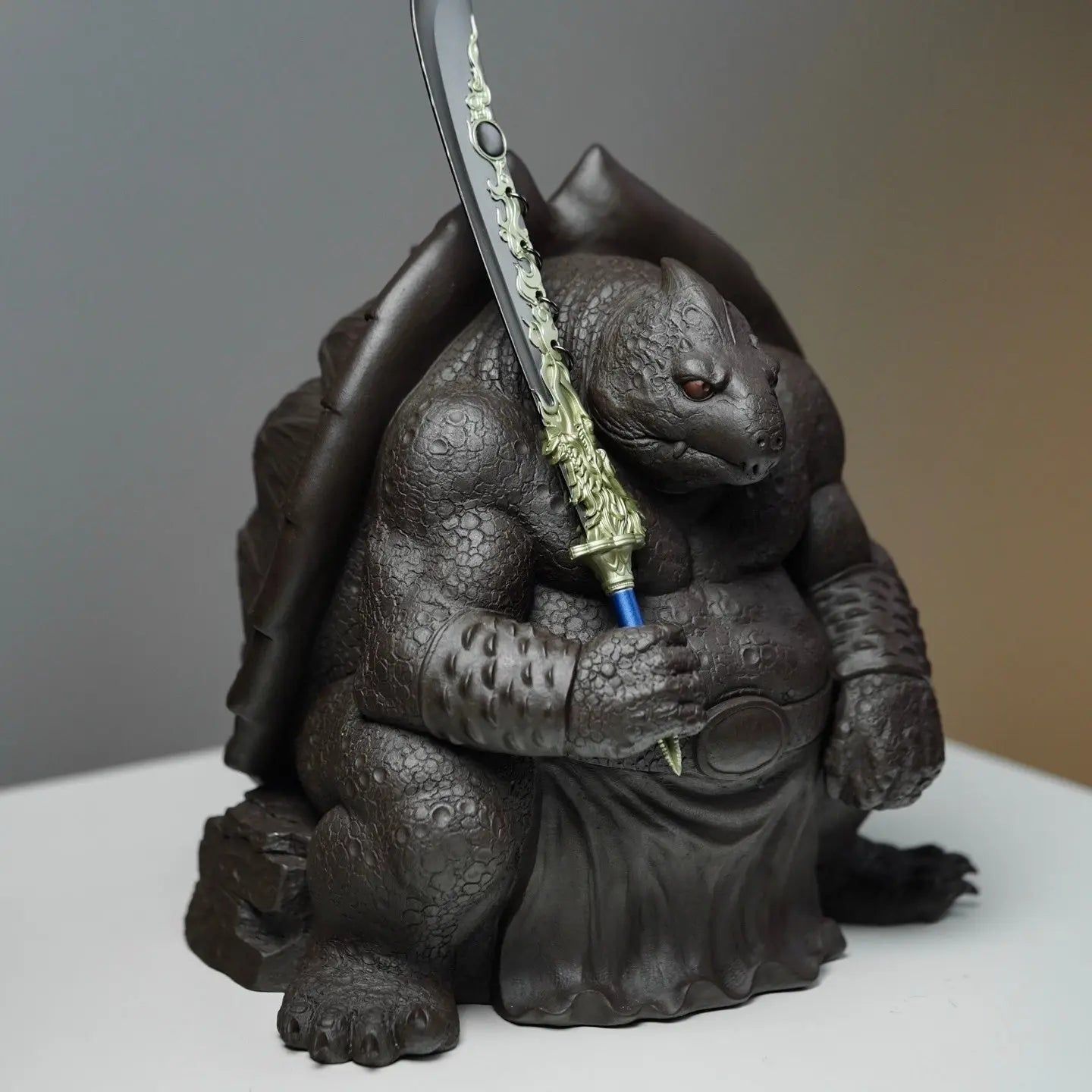 Shen Shou Xuan Wu - Zisha Sculpture 江苏宜兴