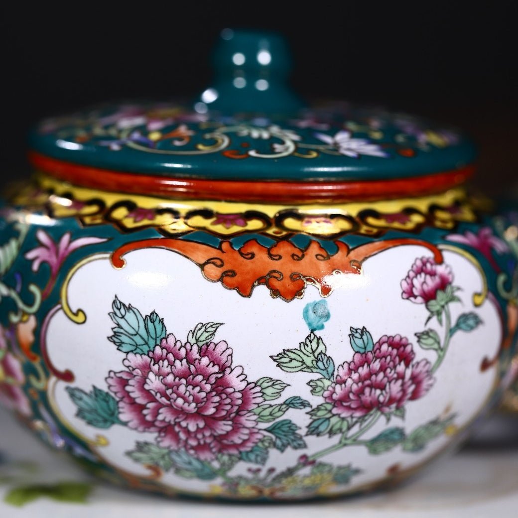Sheng Shi Hua Kai 230cc - Yixing Handmade Teapot 江苏宜兴