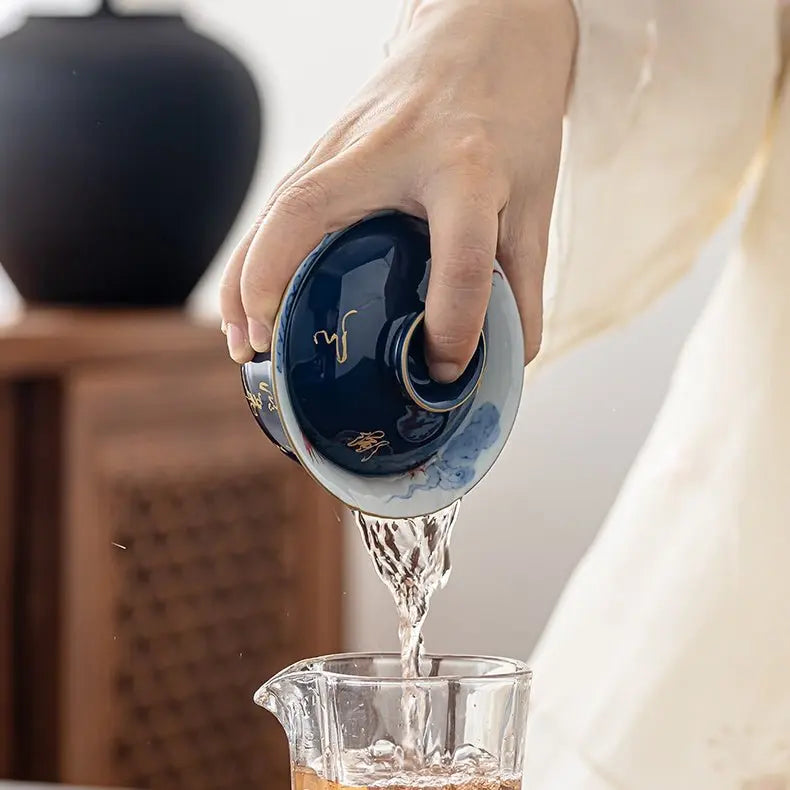 Shi Ci Nei Feng 150cc - Jing De Zhen Porcelain Gaiwan zycschina