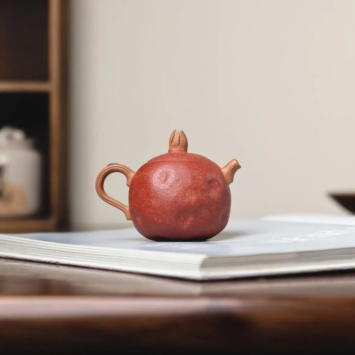 Shi Liu 130cc - Yixing Handmade Teapot 江苏宜兴