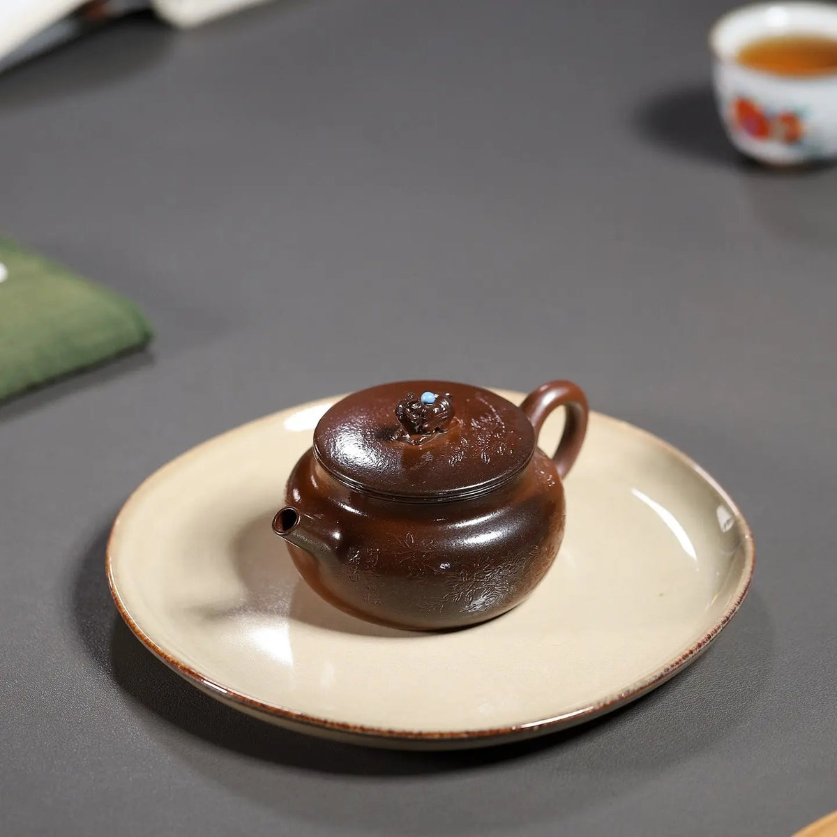 Shi Liu Hua 170cc - Yixing Handmade Teapot 江苏宜兴