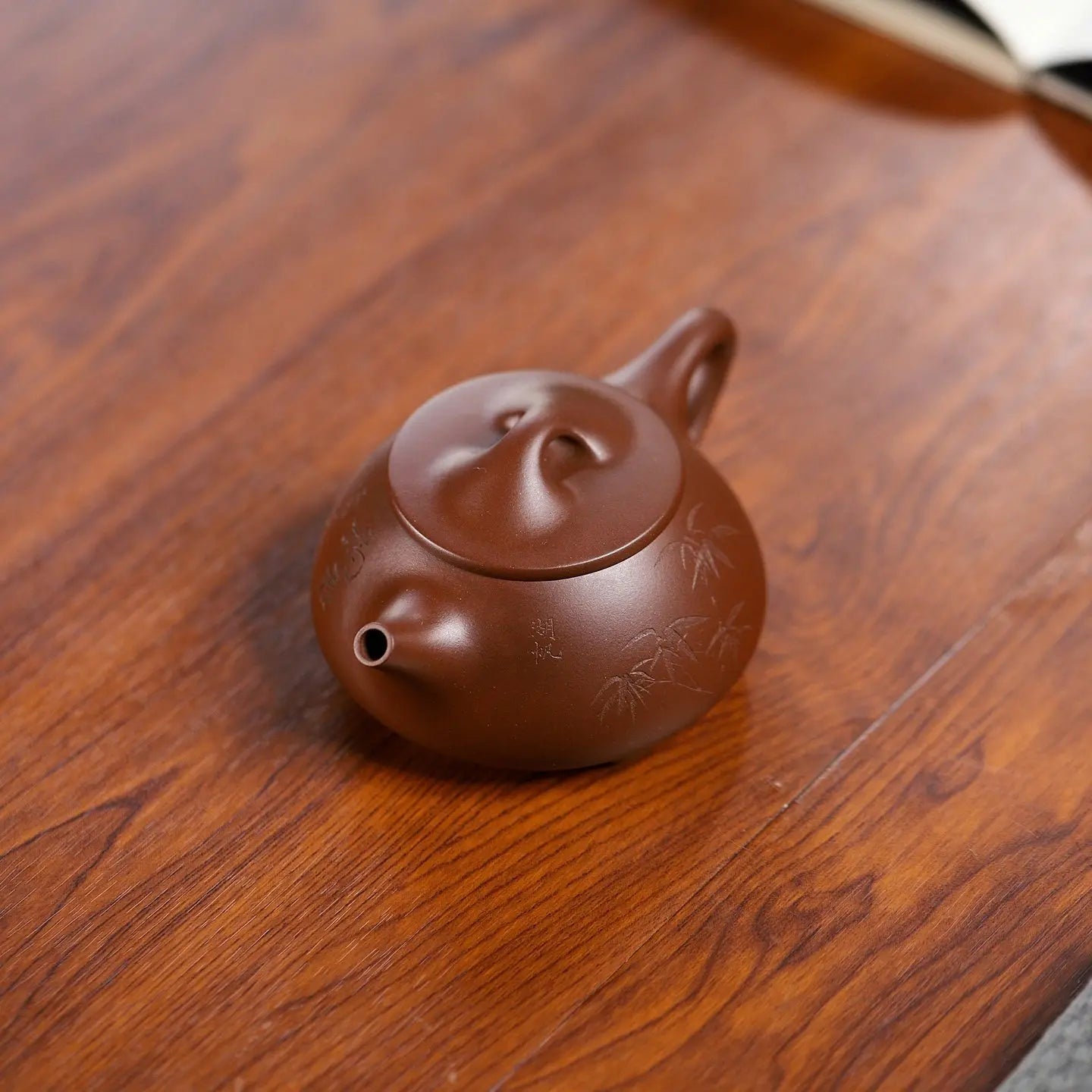Shi Piao 210cc - Yixing Handmade Teapot 江苏宜兴