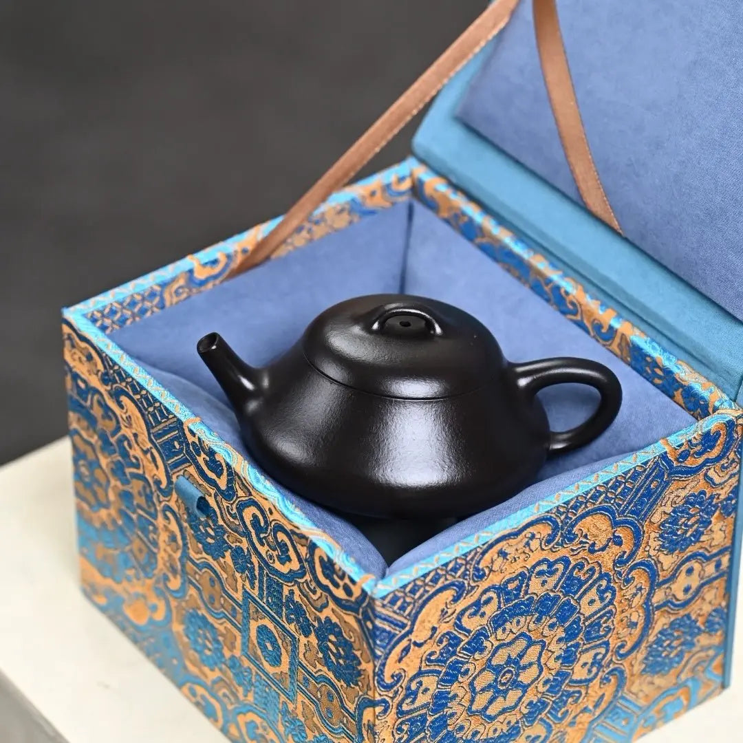 Shi Piao Wu Hui 170cc - Yixing Handmade Teapot 江苏宜兴
