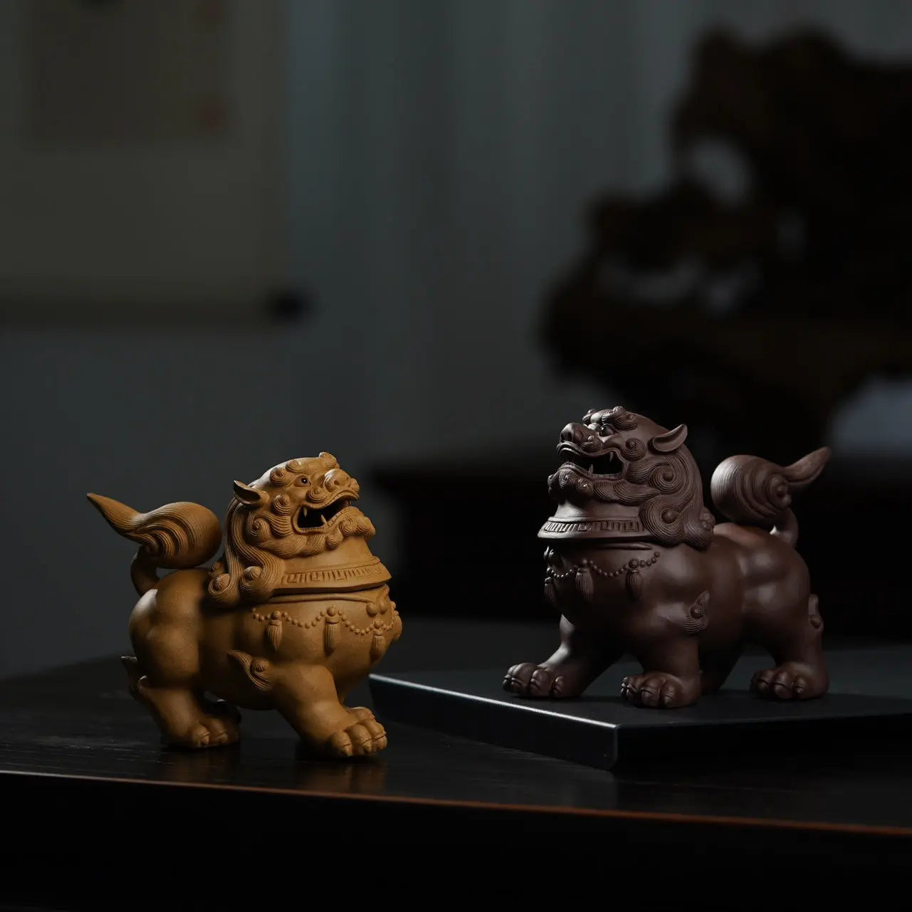 Shi Zi Xiang Lu - Zisha Sculpture 江苏宜兴