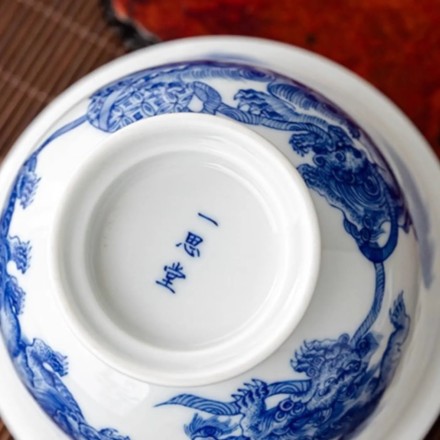 Shi Zi Xiu Qiu 150cc - Jing De Zhen Porcelain Gaiwan zycschina