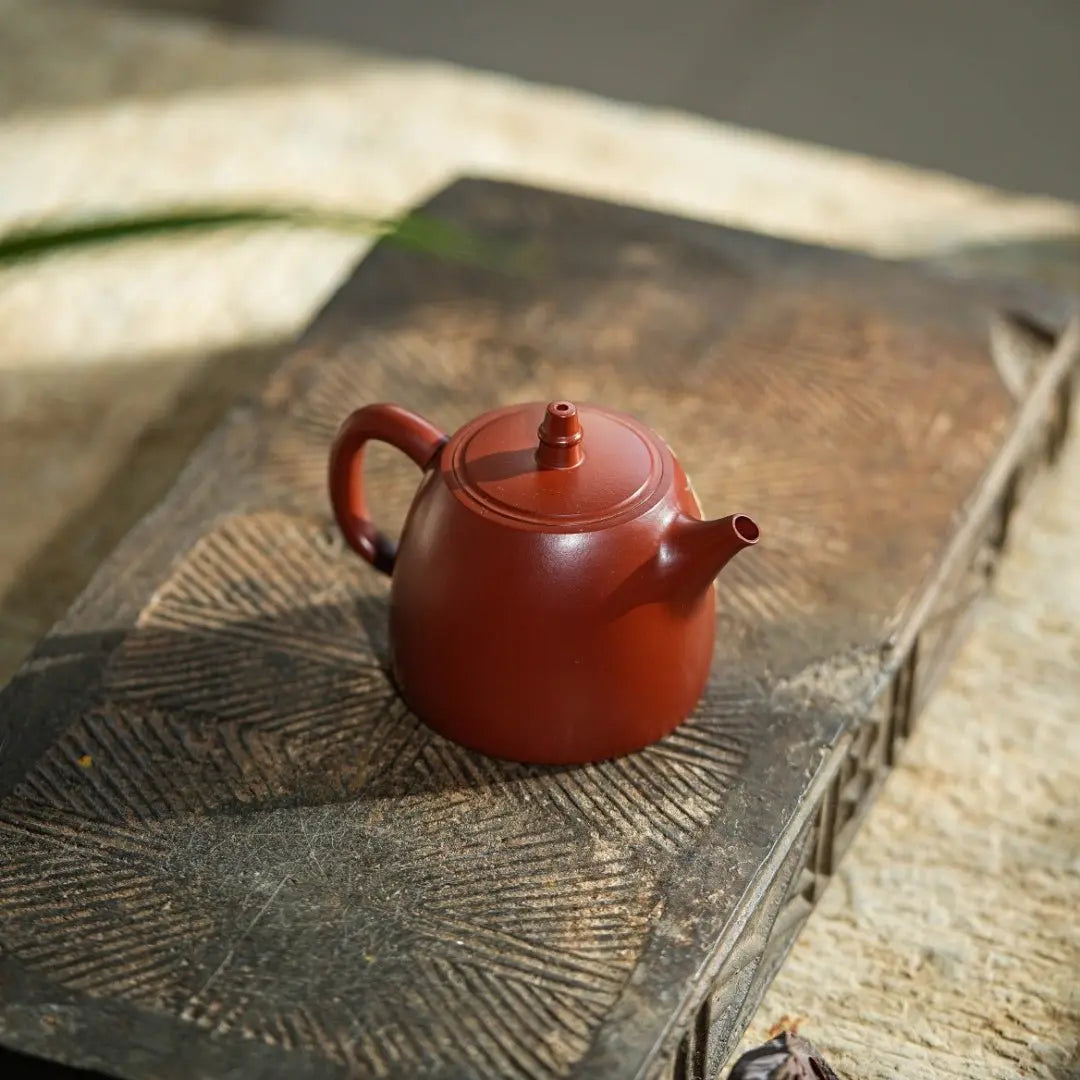 Shou Dai Ming Chun 165cc - Yixing Handmade Teapot 江苏宜兴