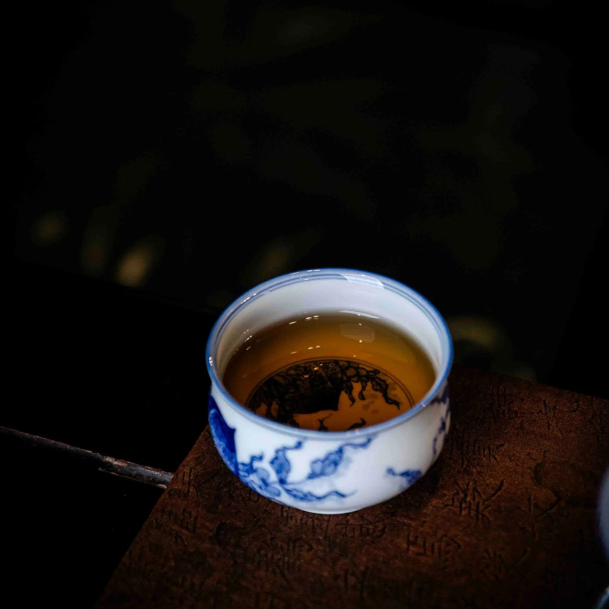 Shou Tao 130cc - Jing De Zhen Porcelain Gaiwan zycschina