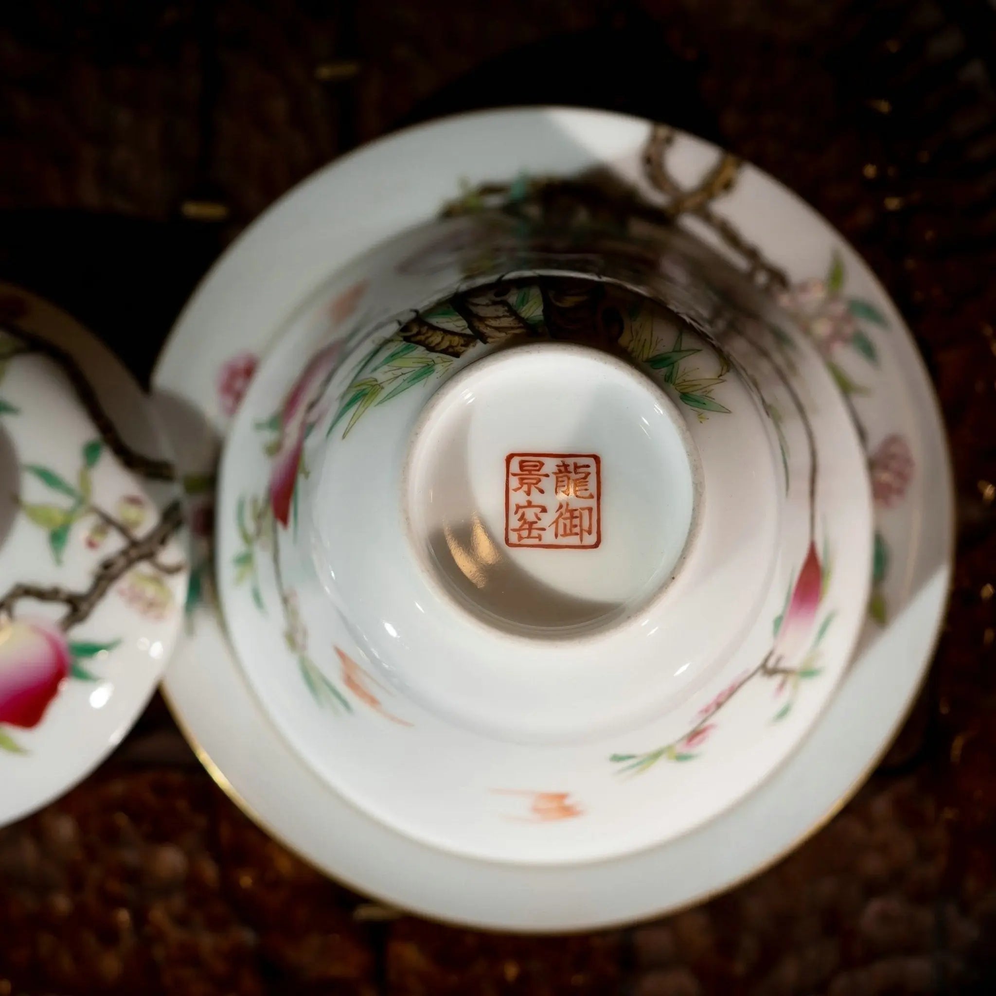 Shou Tao 200cc - Jing De Zhen Porcelain Gaiwan zycschina