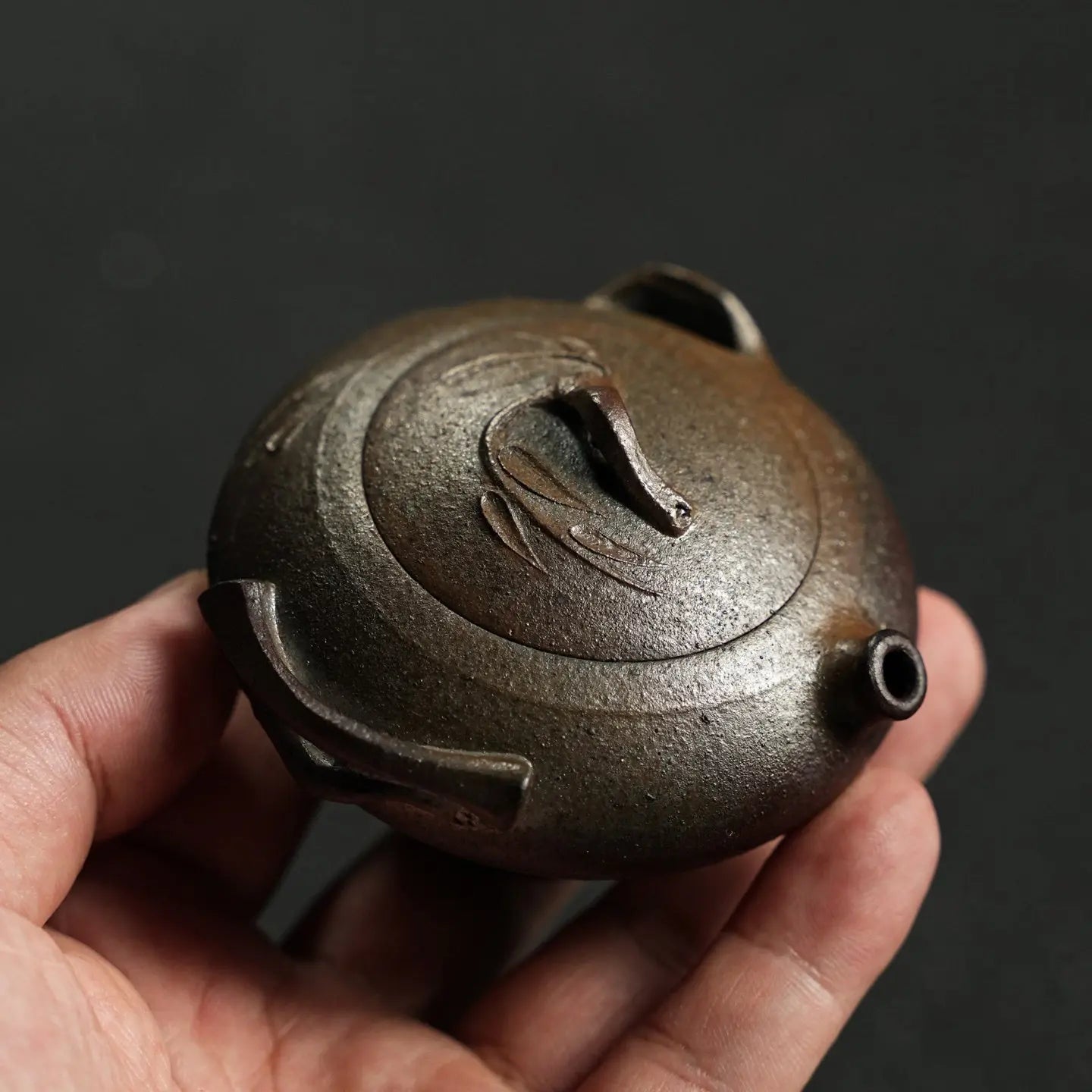 Shou Zhua Bao Ping 85cc - Yixing Handmade Teapot 江苏宜兴
