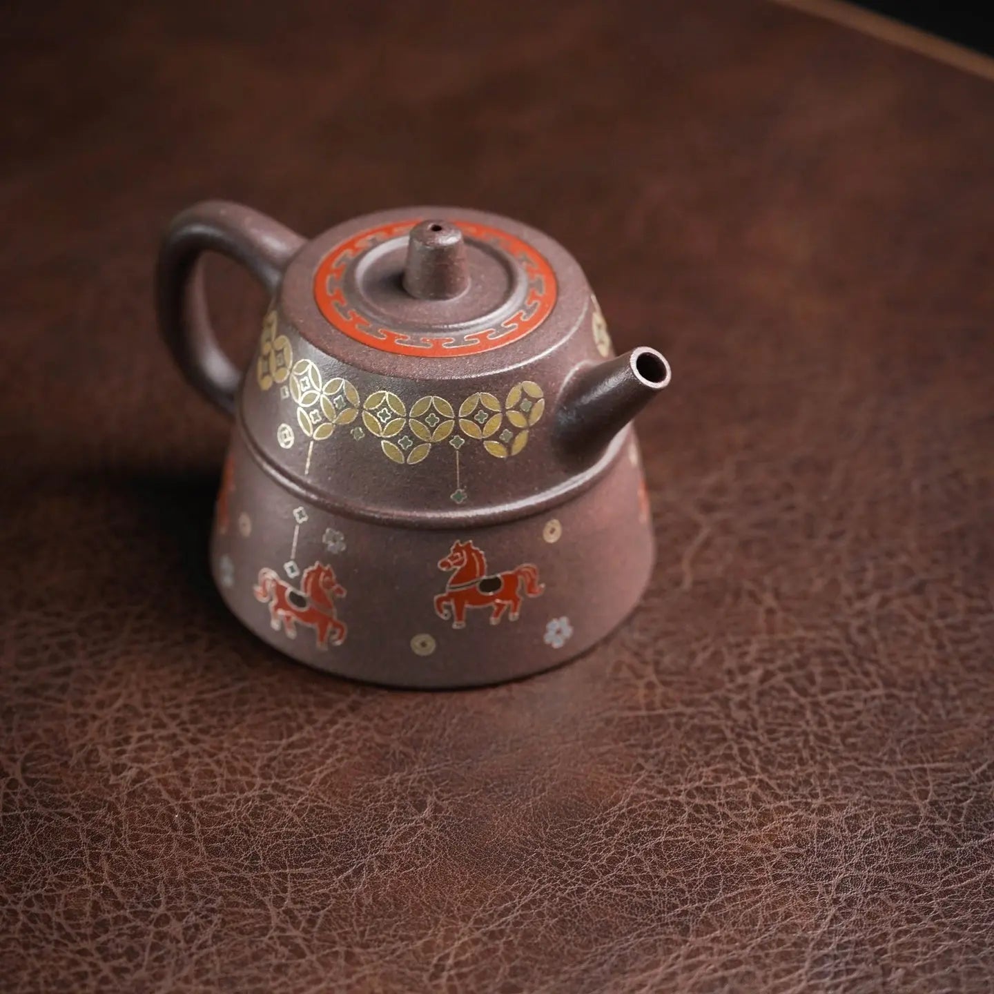 Shu Dai Jin Zhong 180cc - Yixing Handmade Teapot 江苏宜兴