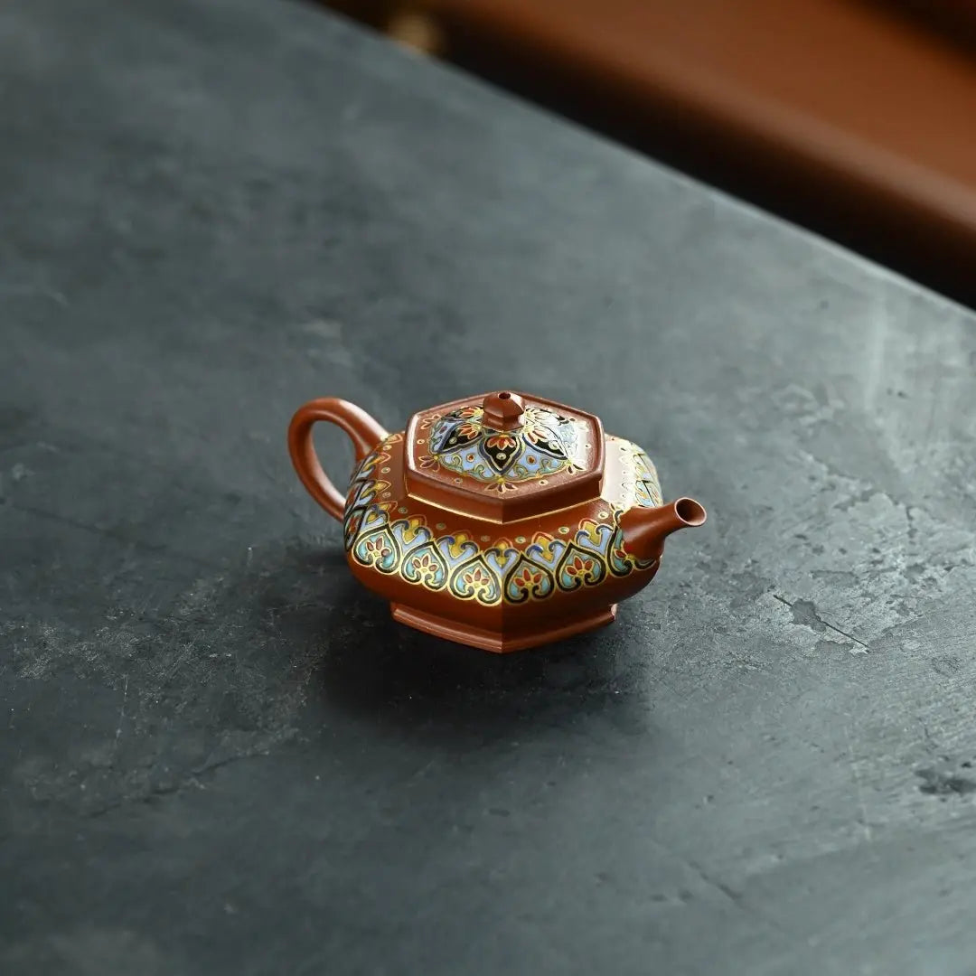 Shu He 100cc - Yixing Handmade Teapot 江苏宜兴