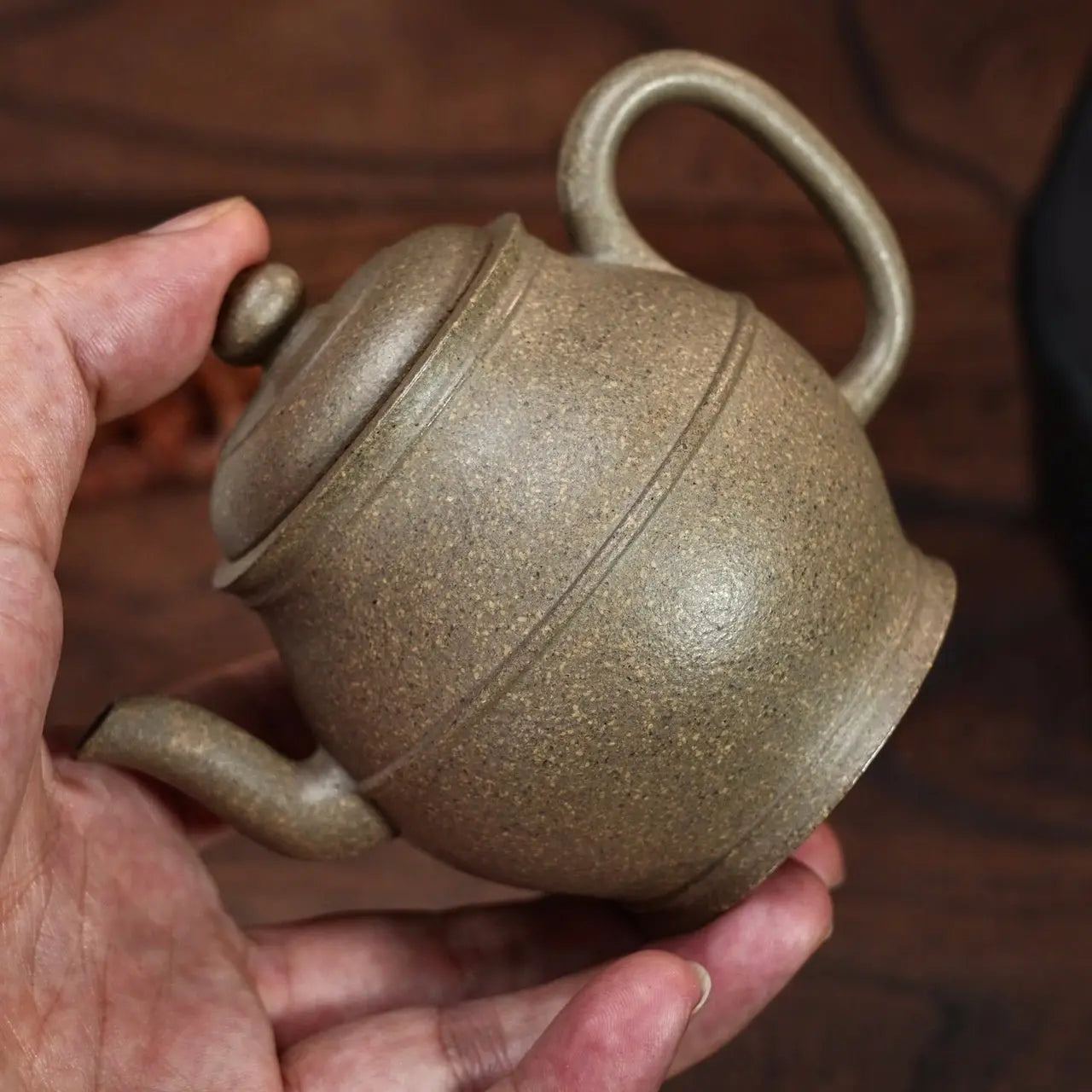 Shu Yao Gong Deng 180cc - Yixing Handmade Teapot 江苏宜兴