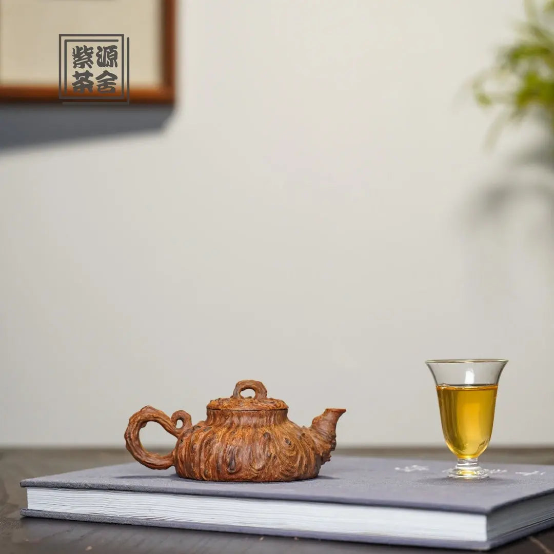Shu Ying Gong Chun 120cc - Yixing Handmade Teapot 江苏宜兴