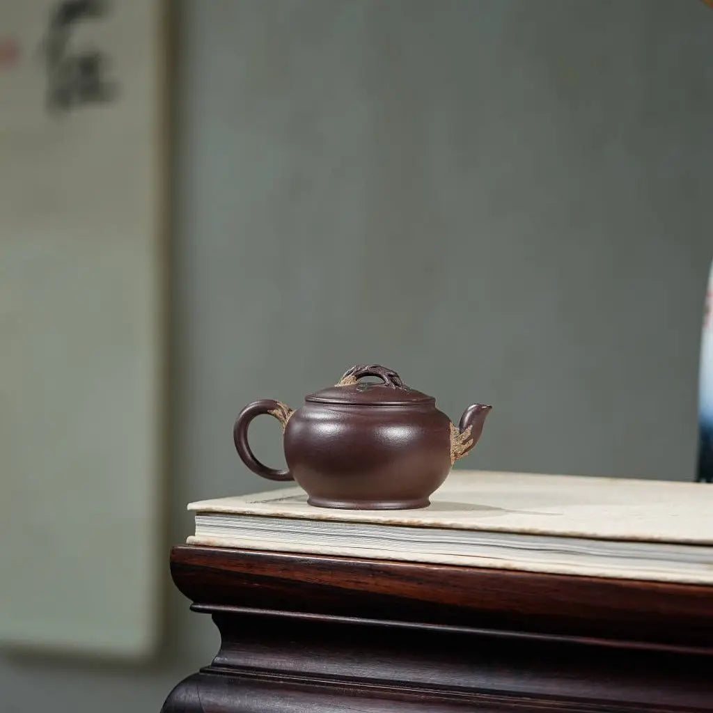 Shu Zhuang 130cc - Yixing Handmade Teapot 江苏宜兴