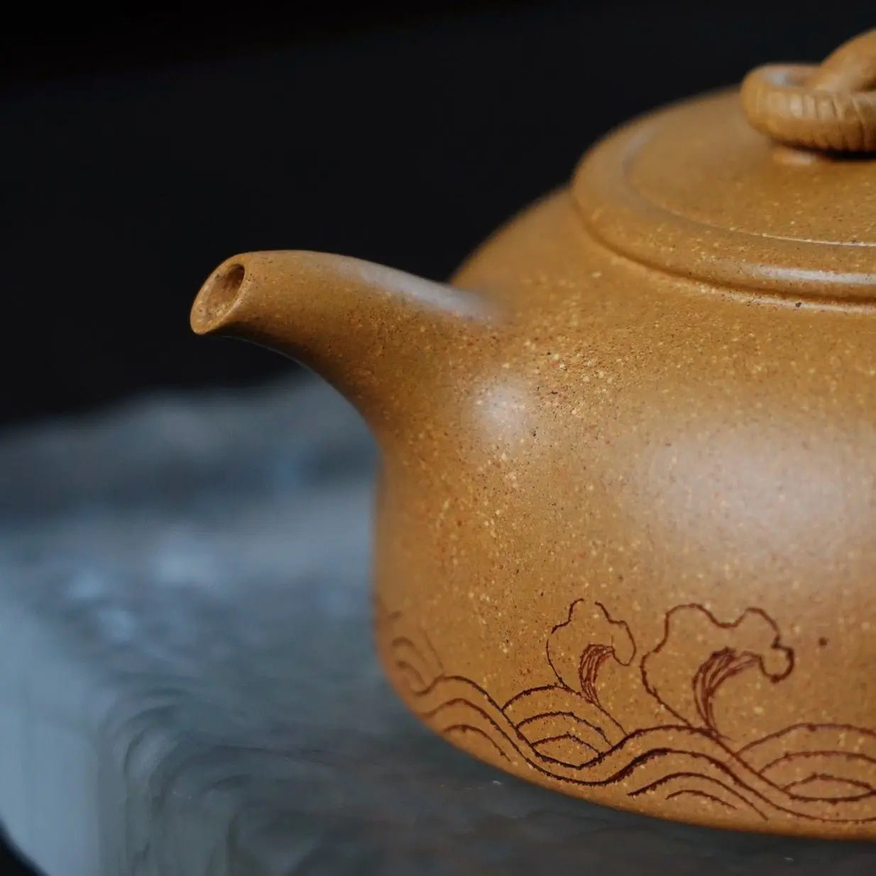 Shuang Quan 175cc - Yixing Handmade Teapot 江苏宜兴