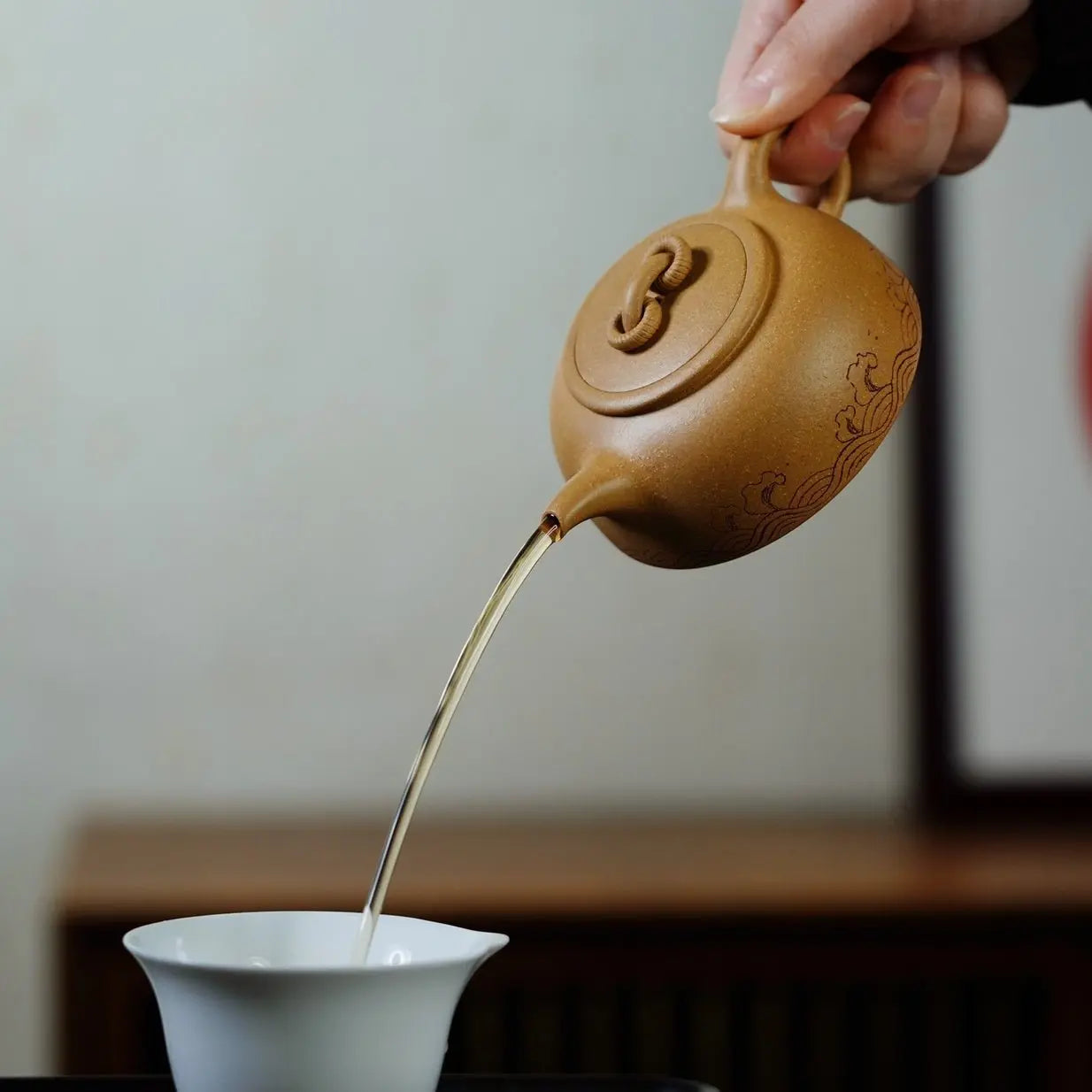 Shuang Quan 175cc - Yixing Handmade Teapot 江苏宜兴