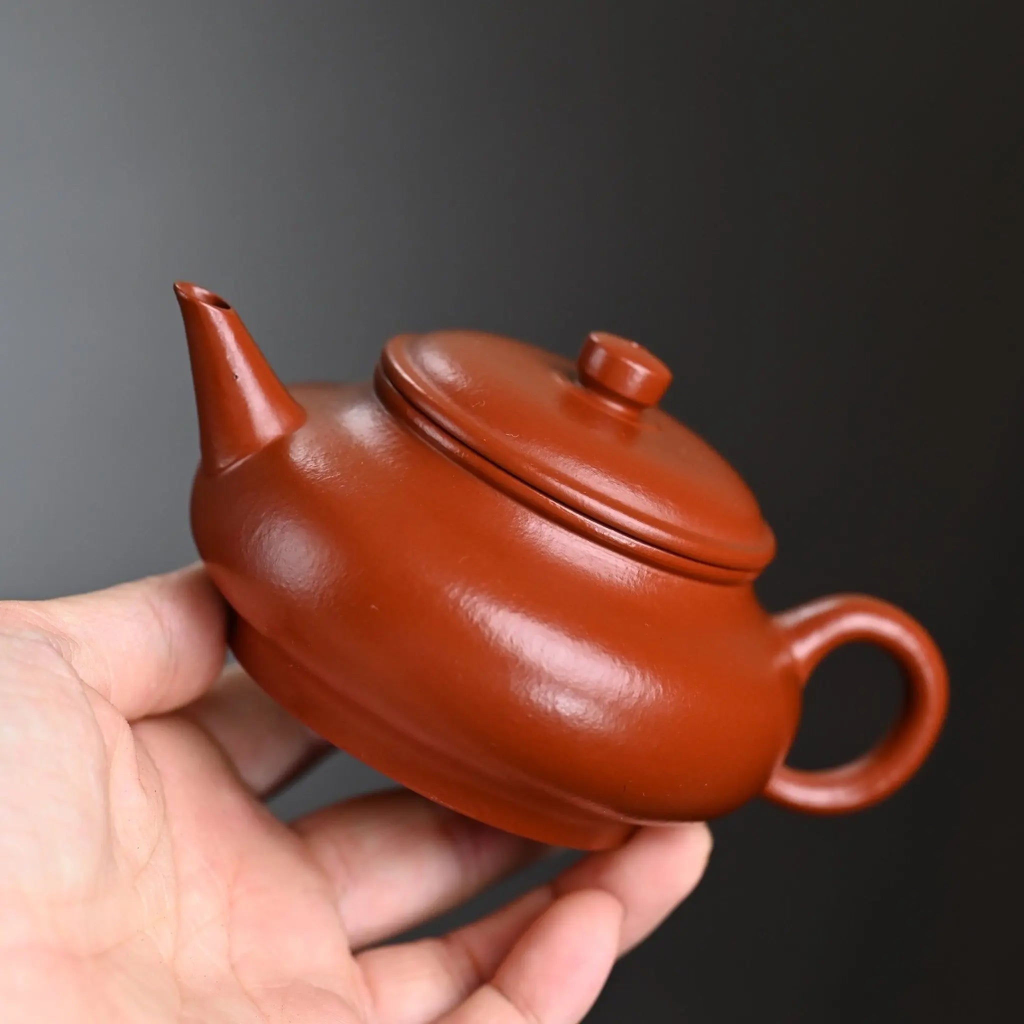 Shuang Xian Shui Ping 140cc - Yixing Handmade Teapot 江苏宜兴