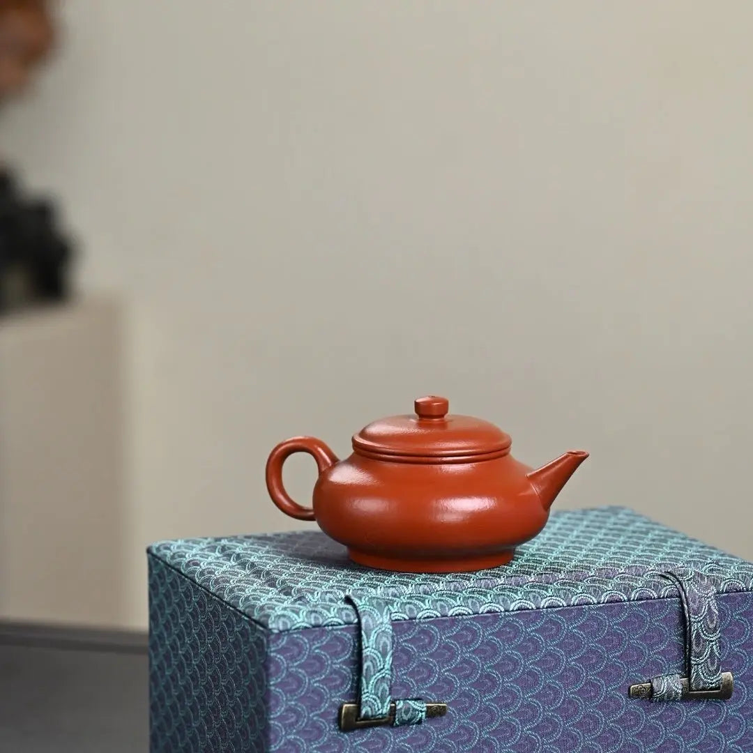 Shuang Xian Shui Ping 140cc - Yixing Handmade Teapot 江苏宜兴