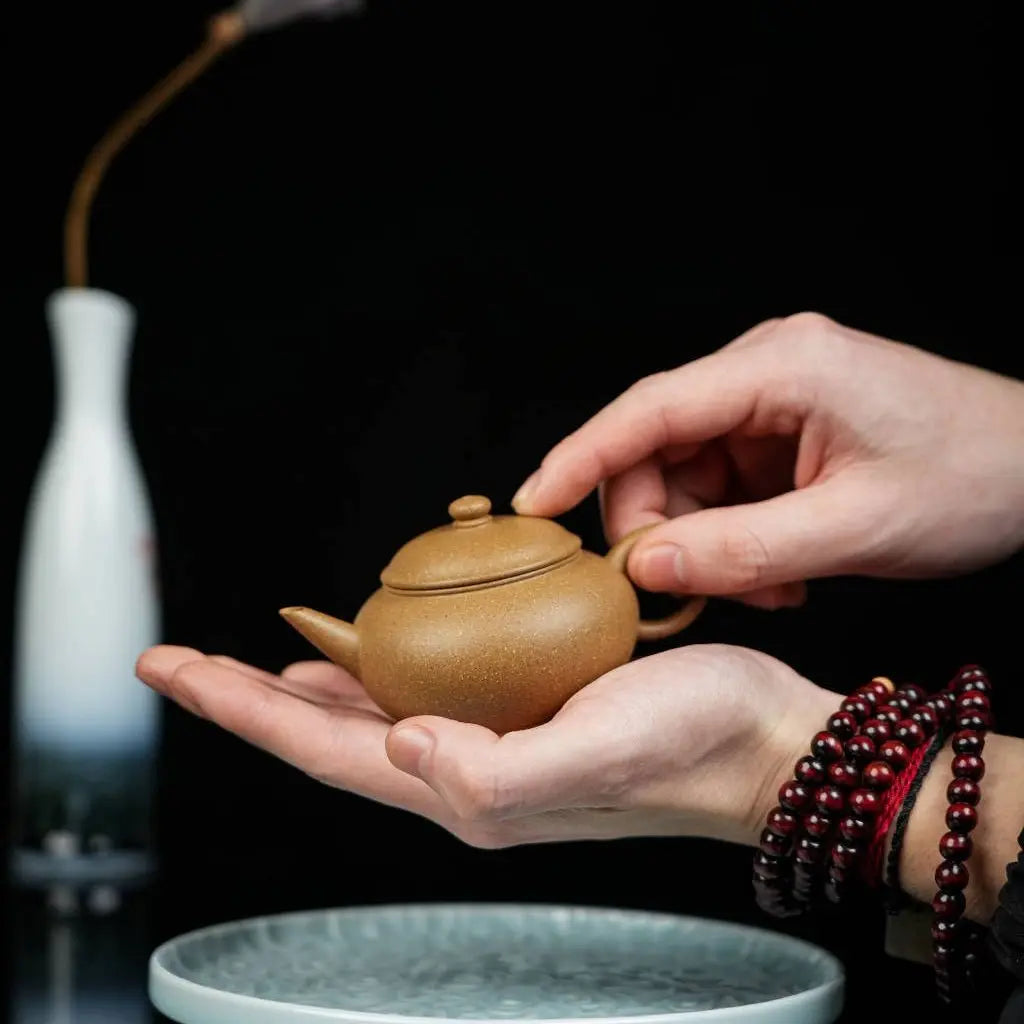 Shui Ping 100cc - Yixing Handmade Teapot 江苏宜兴