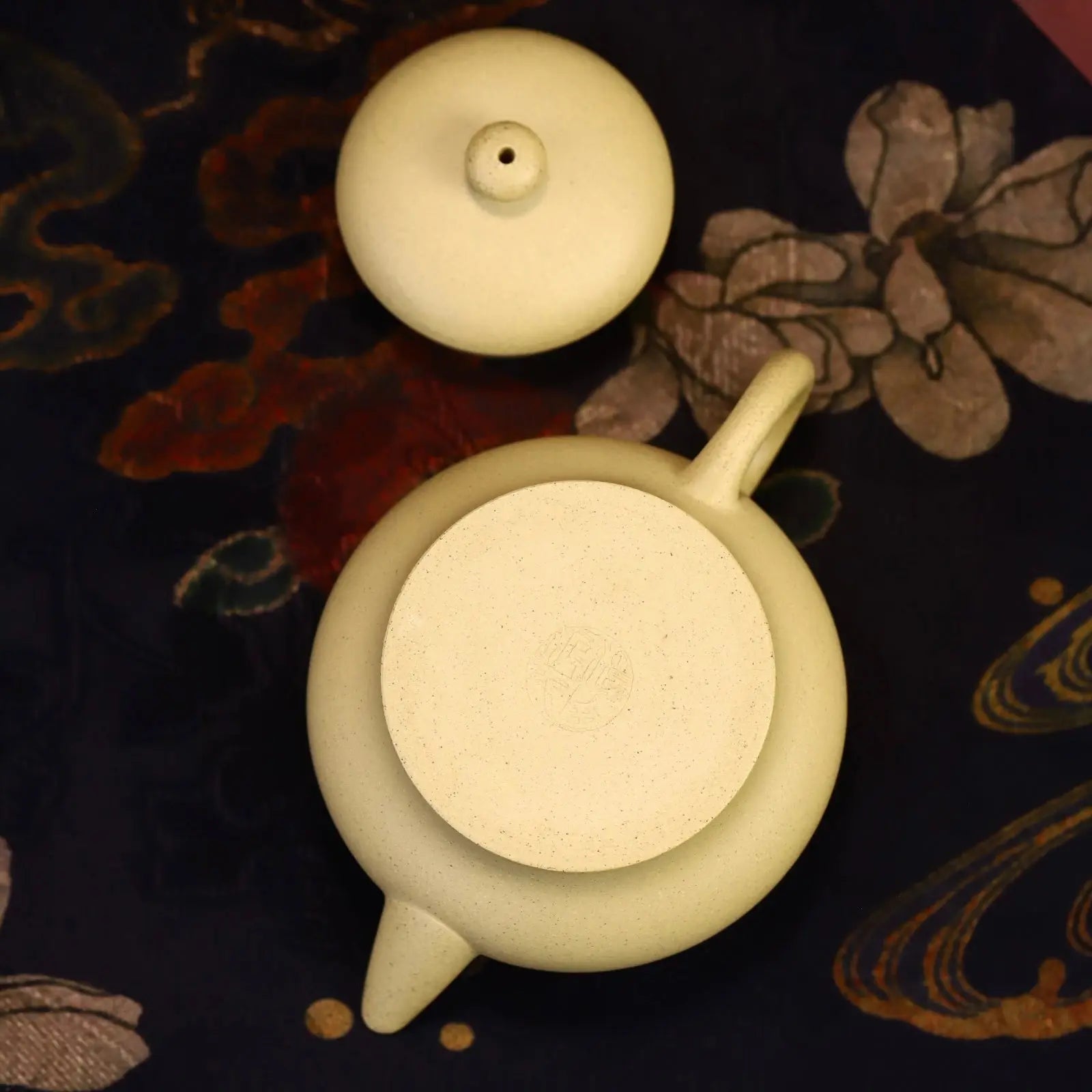 Shui Ping 100cc - Yixing Handmade Teapot 江苏宜兴