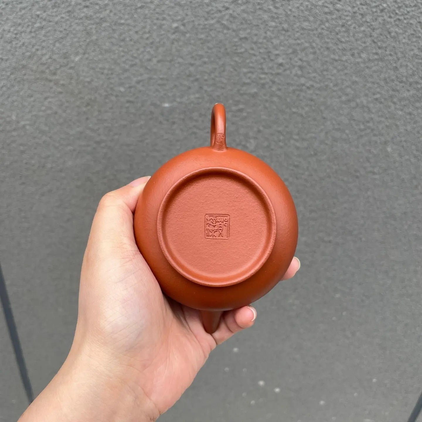 Shui Ping 130cc - Yixing Handmade Teapot 江苏宜兴