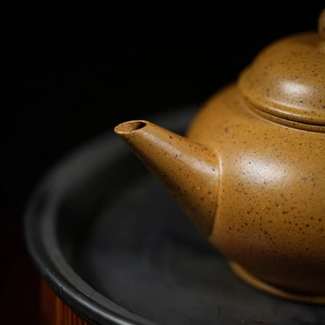 Shui Ping 160cc - Yixing Handmade Teapot 江苏宜兴