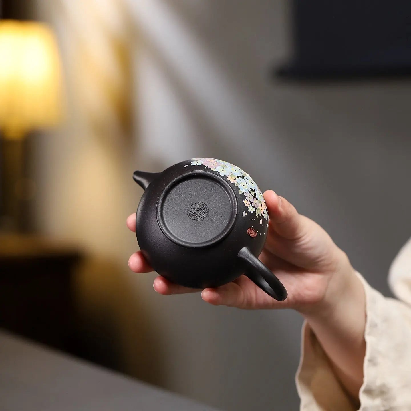 Shui Ping 170cc - Yixing Handmade Teapot 江苏宜兴