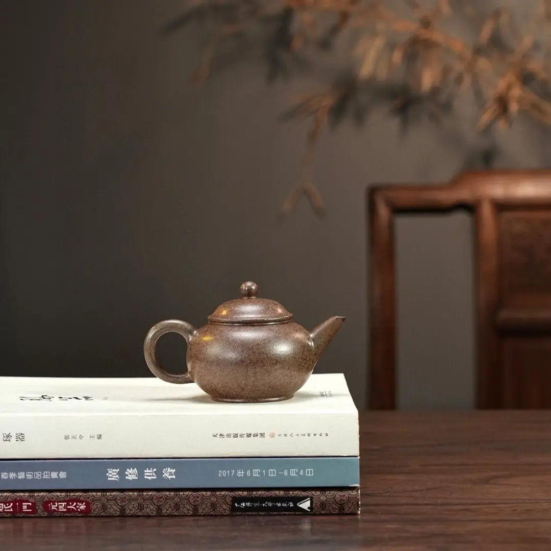 Shui Ping 170cc - Yixing Handmade Teapot. 江苏宜兴