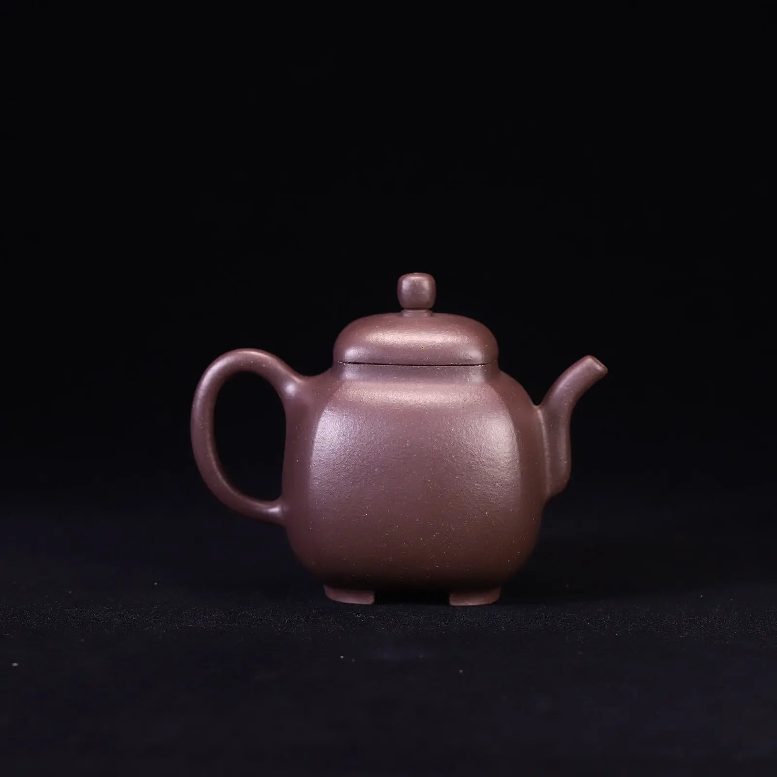 Si Fang Bao Ting 200cc - Yixing Handmade Teapot 江苏宜兴