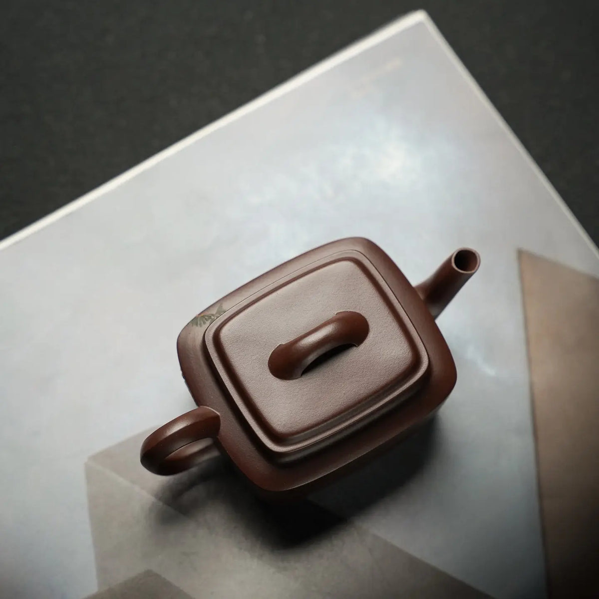 Si Fang Bao Xiang 180cc - Yixing Handmade Teapot 江苏宜兴