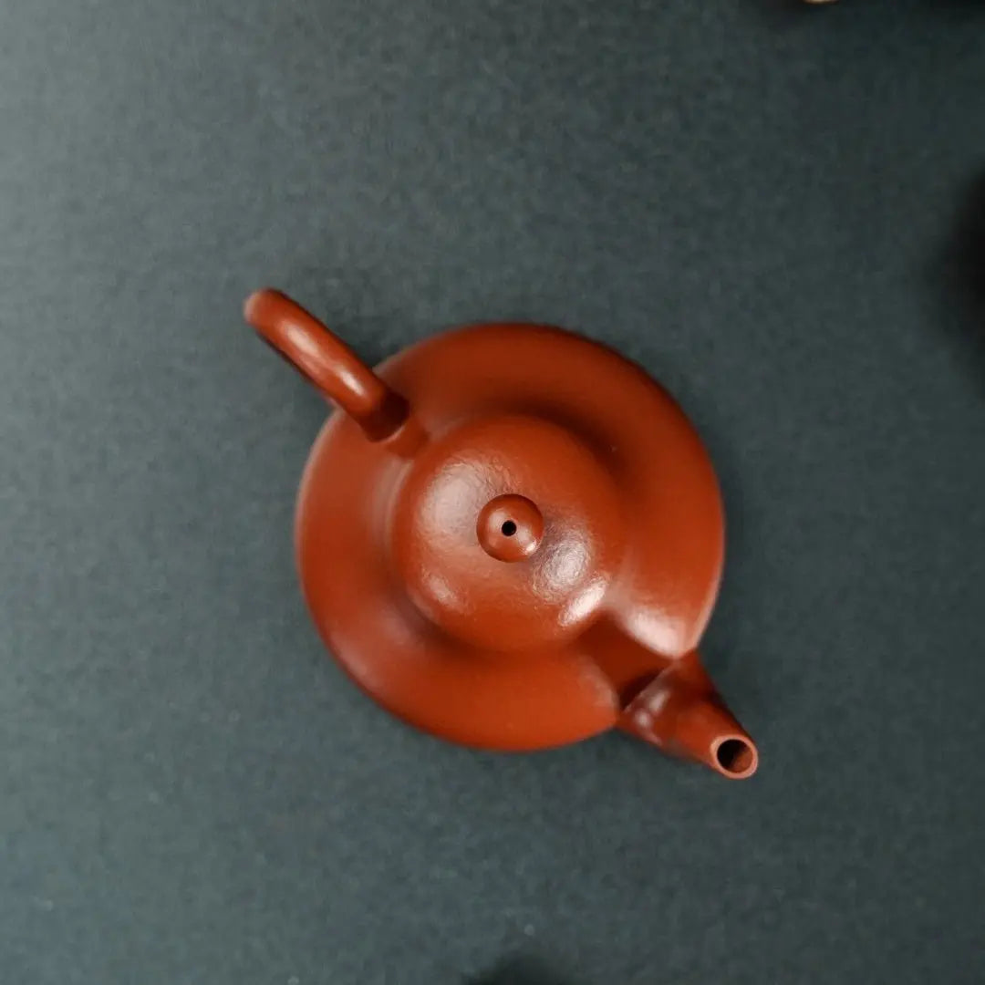 Si Ting 100cc - Yixing Handmade Teapot 江苏宜兴