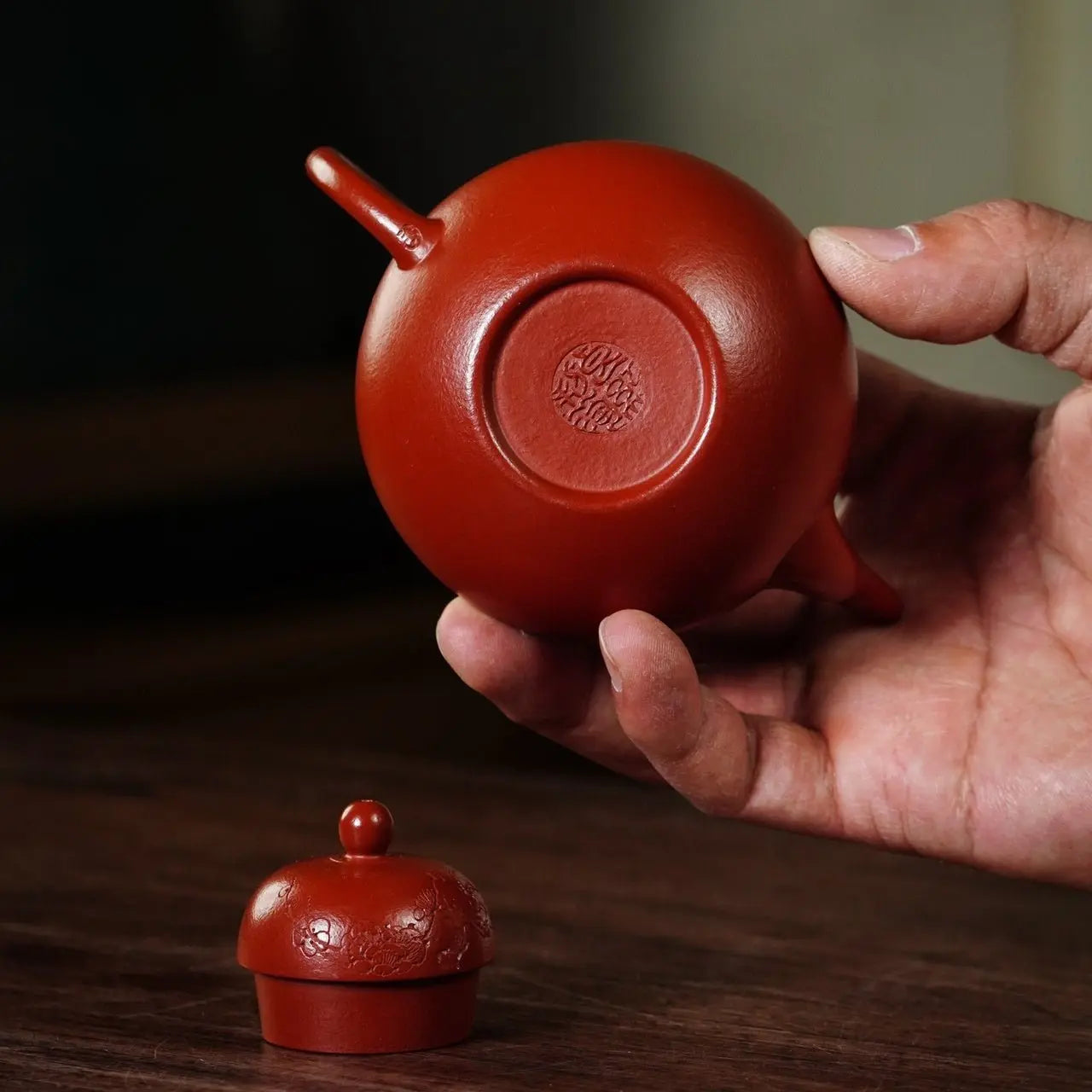 Si Ting 150cc - Yixing Handmade Teapot 江苏宜兴