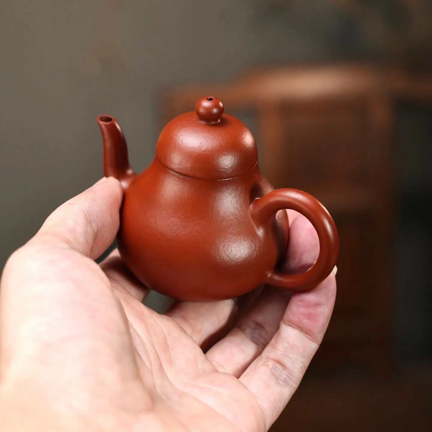 Si Ting 75cc - Yixing Handmade Teapot 江苏宜兴