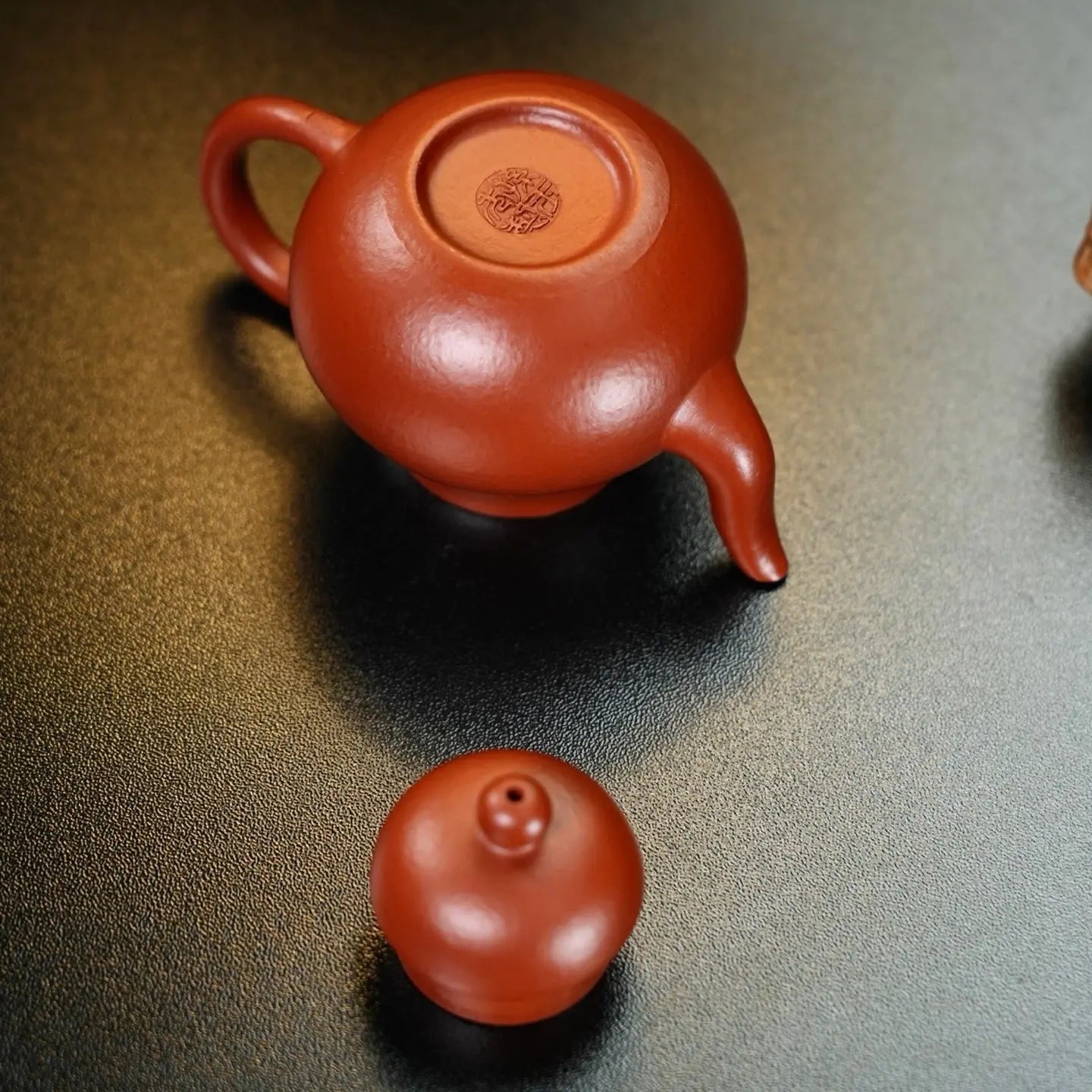 Si Ting 75cc - Yixing Handmade Teapot 江苏宜兴