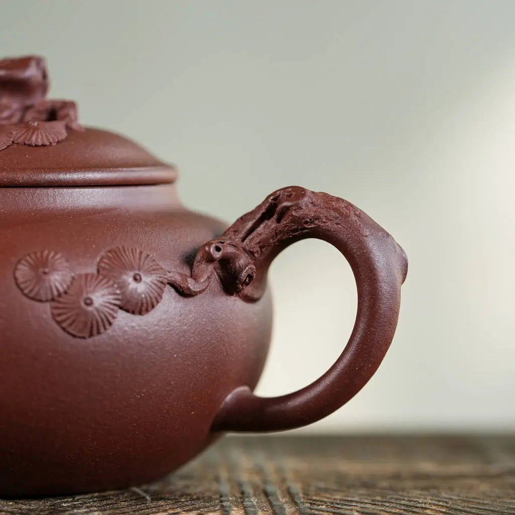 Song Qu 200cc - Yixing Handmade Teapot 江苏宜兴