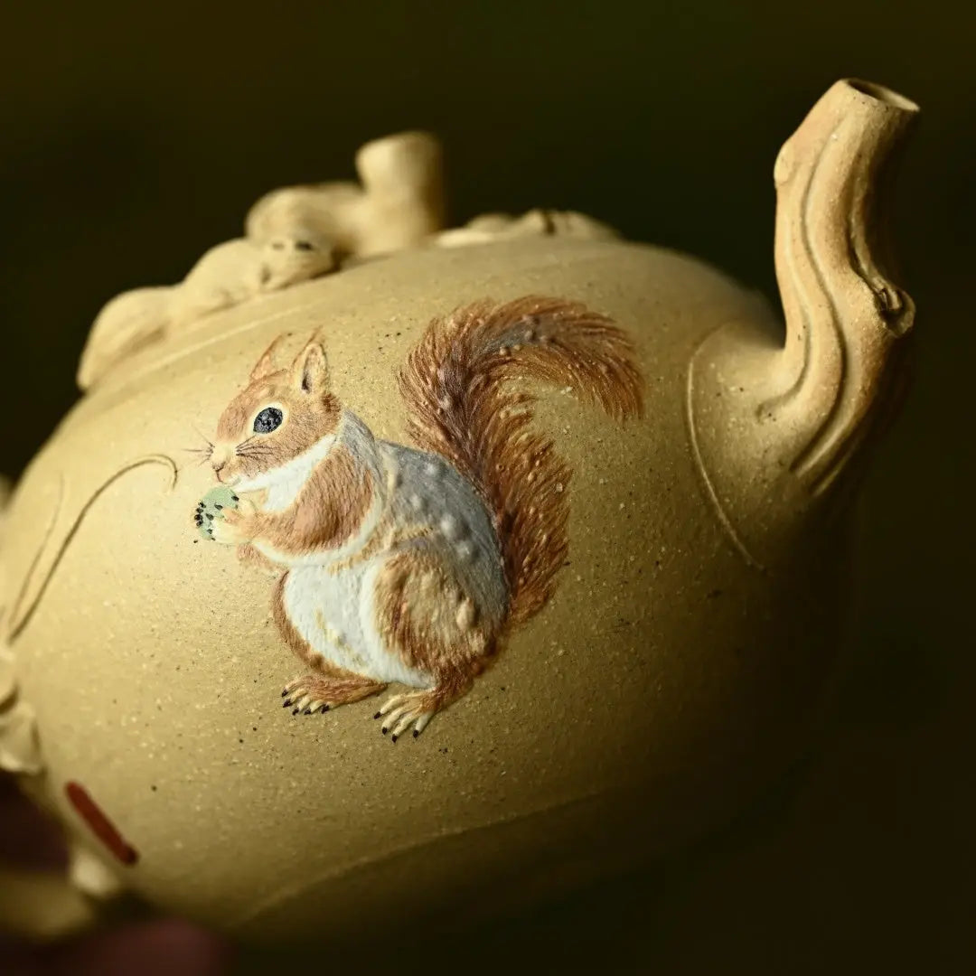 Song Shu Pu Tao 150cc - Yixing Handmade Teapot 江苏宜兴