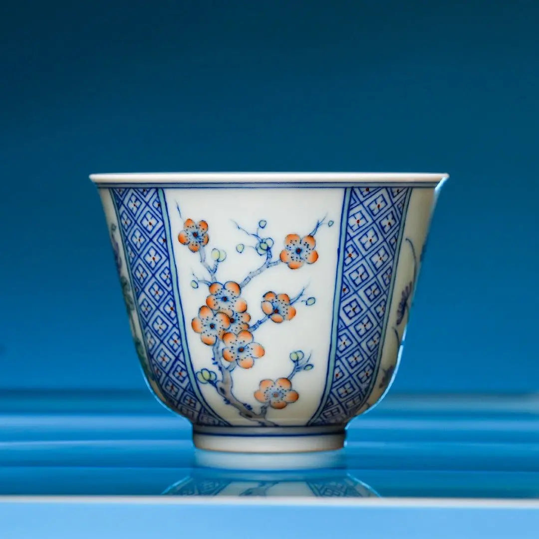 Song Zhu Mei 125cc - Jing De Zhen Porcelain Gaiwan zycschina