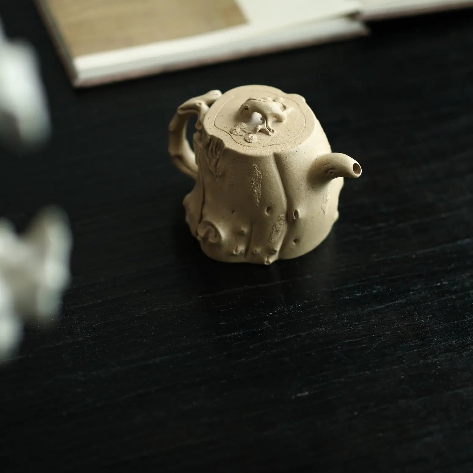 Song Zhuang 200cc - Yixing Handmade Teapot 江苏宜兴