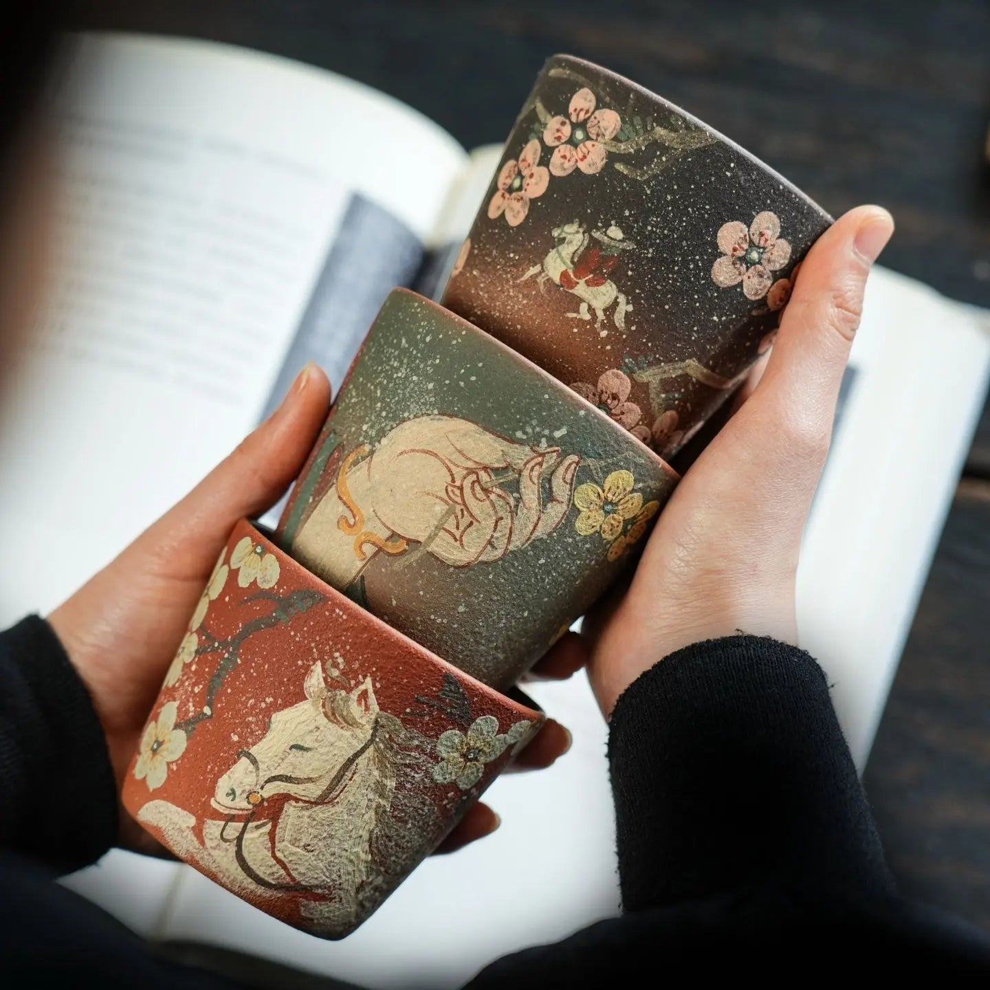 Ta Xue Xun Mei - Yixing Handmade Teacup 江苏宜兴