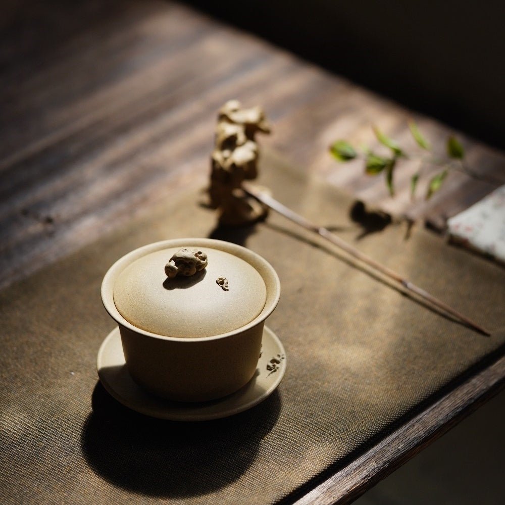 Tai Hu Shi 200cc - Yixing Handmade Gaiwan 江苏宜兴
