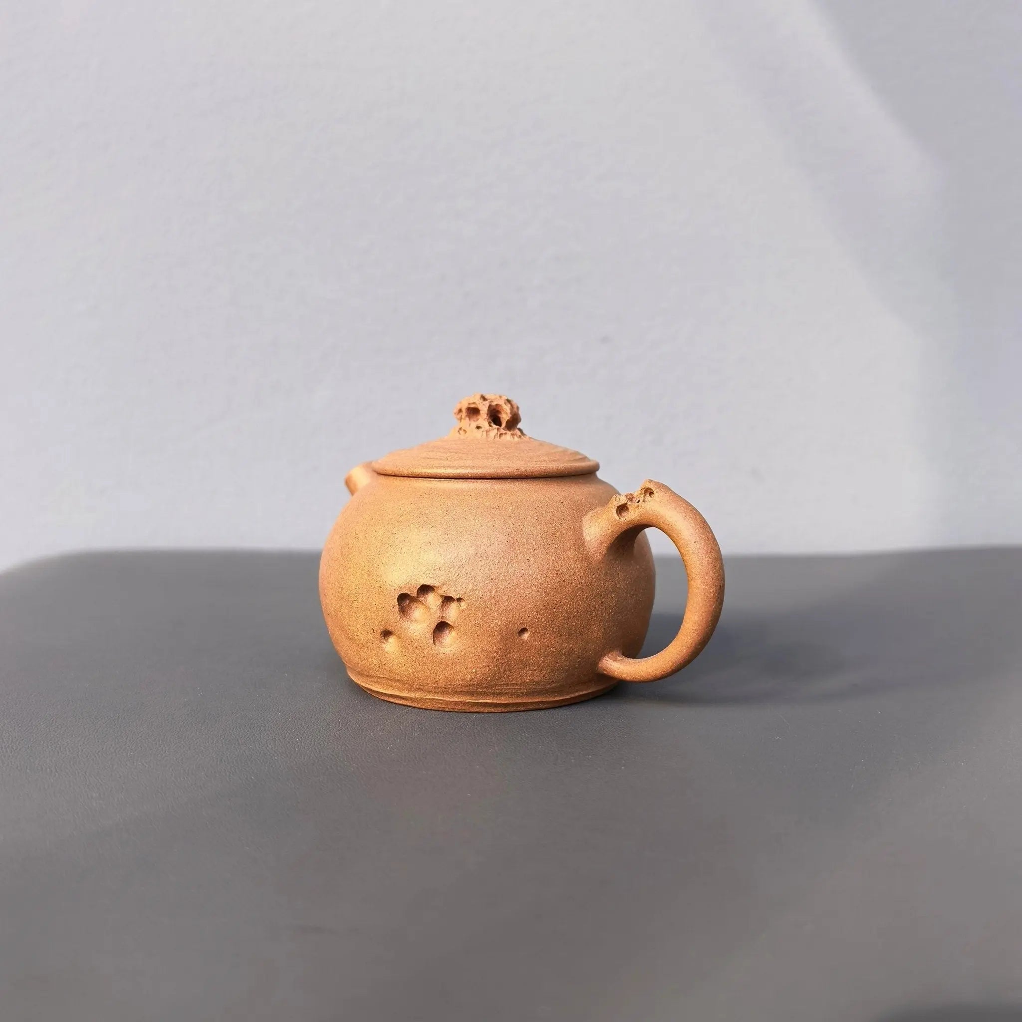 Tai Hu Shi Qu 140cc - Yixing Handmade Teapot 江苏宜兴