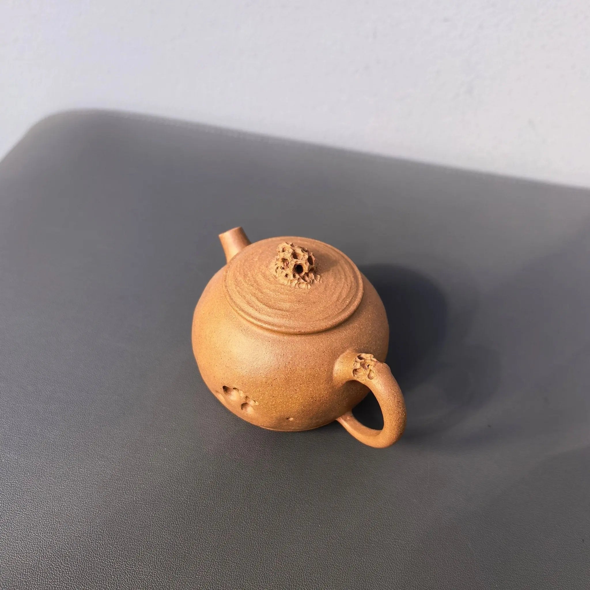 Tai Hu Shi Qu 140cc - Yixing Handmade Teapot 江苏宜兴