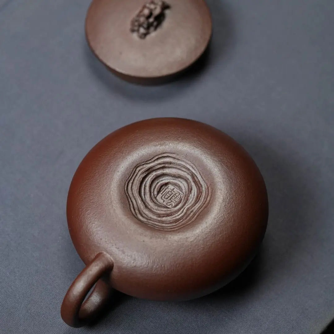 Tai Hu Shi Qu 150cc - Yixing Handmade Teapot 江苏宜兴