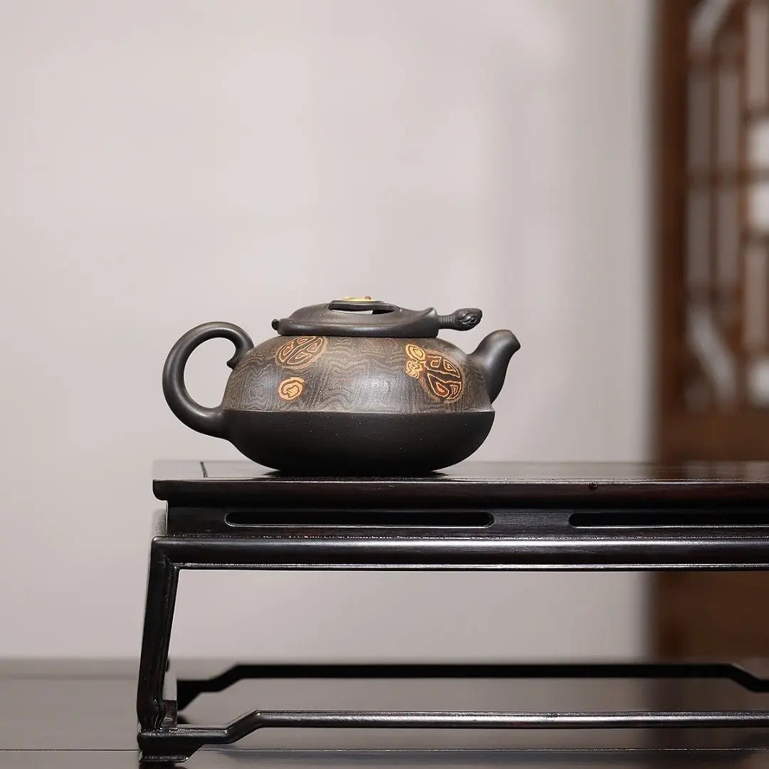 Tai Ji Yi Shou 240cc - Yixing Handmade Teapot 江苏宜兴
