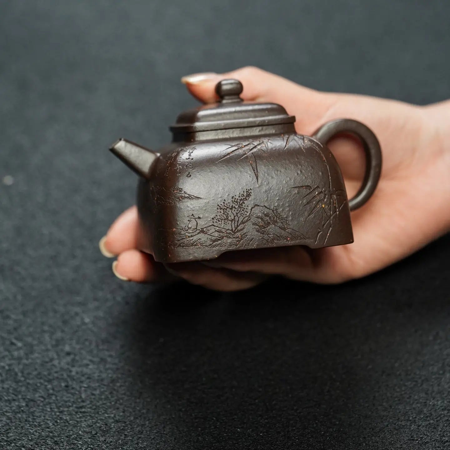 Tan Ran 180cc - Yixing Handmade Teapot 江苏宜兴