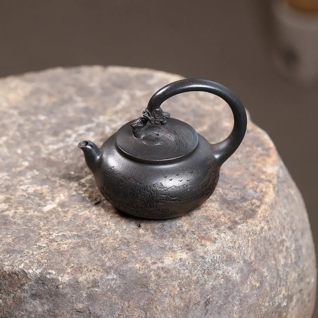 Tang Yi 200cc - Yixing Handmade Teapot 江苏宜兴