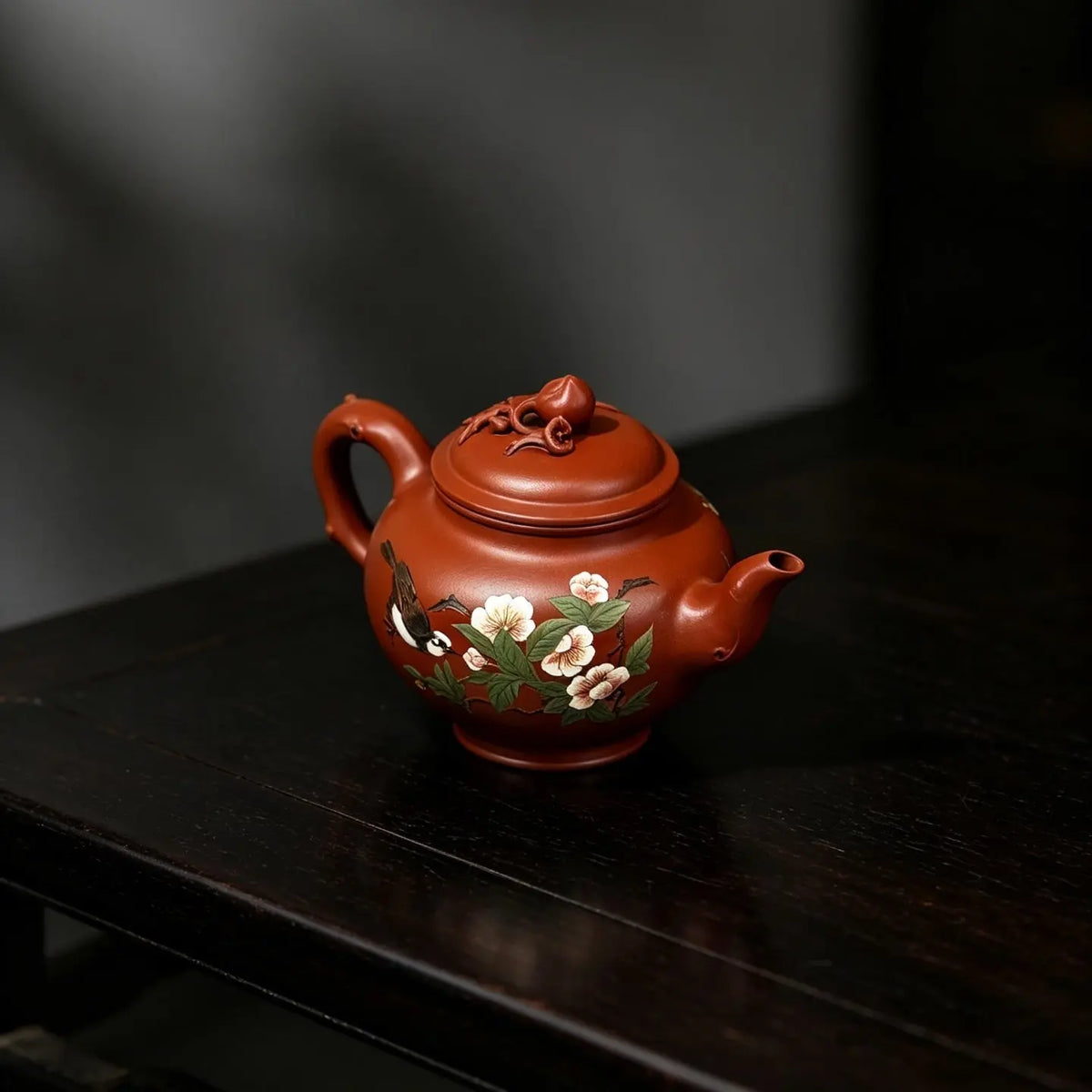 Tao Bao Chun 230cc - Yixing Handmade Teapot 江苏宜兴