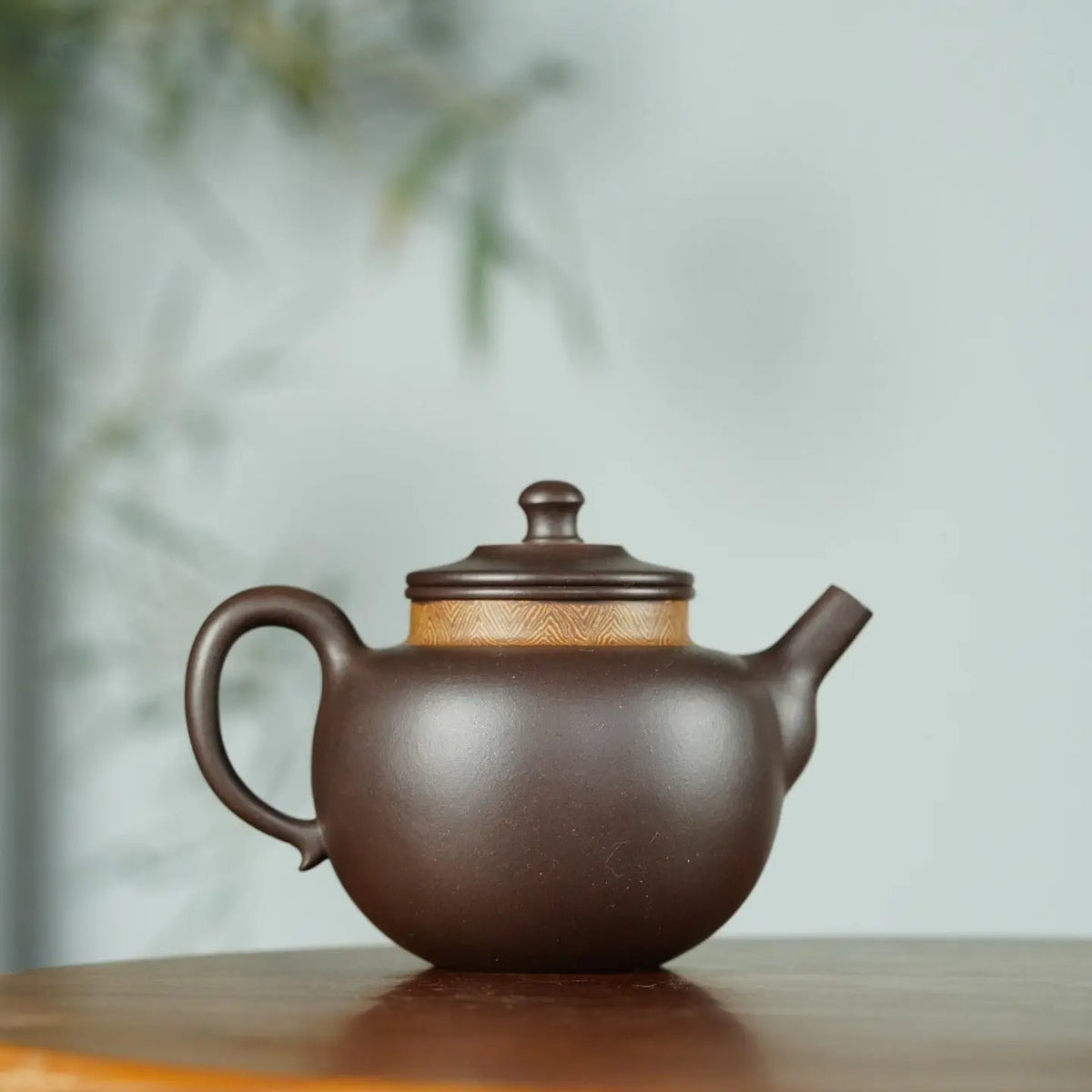 Tao Yun 420cc - Yixing Handmade Teapot 【DM for price】 江苏宜兴
