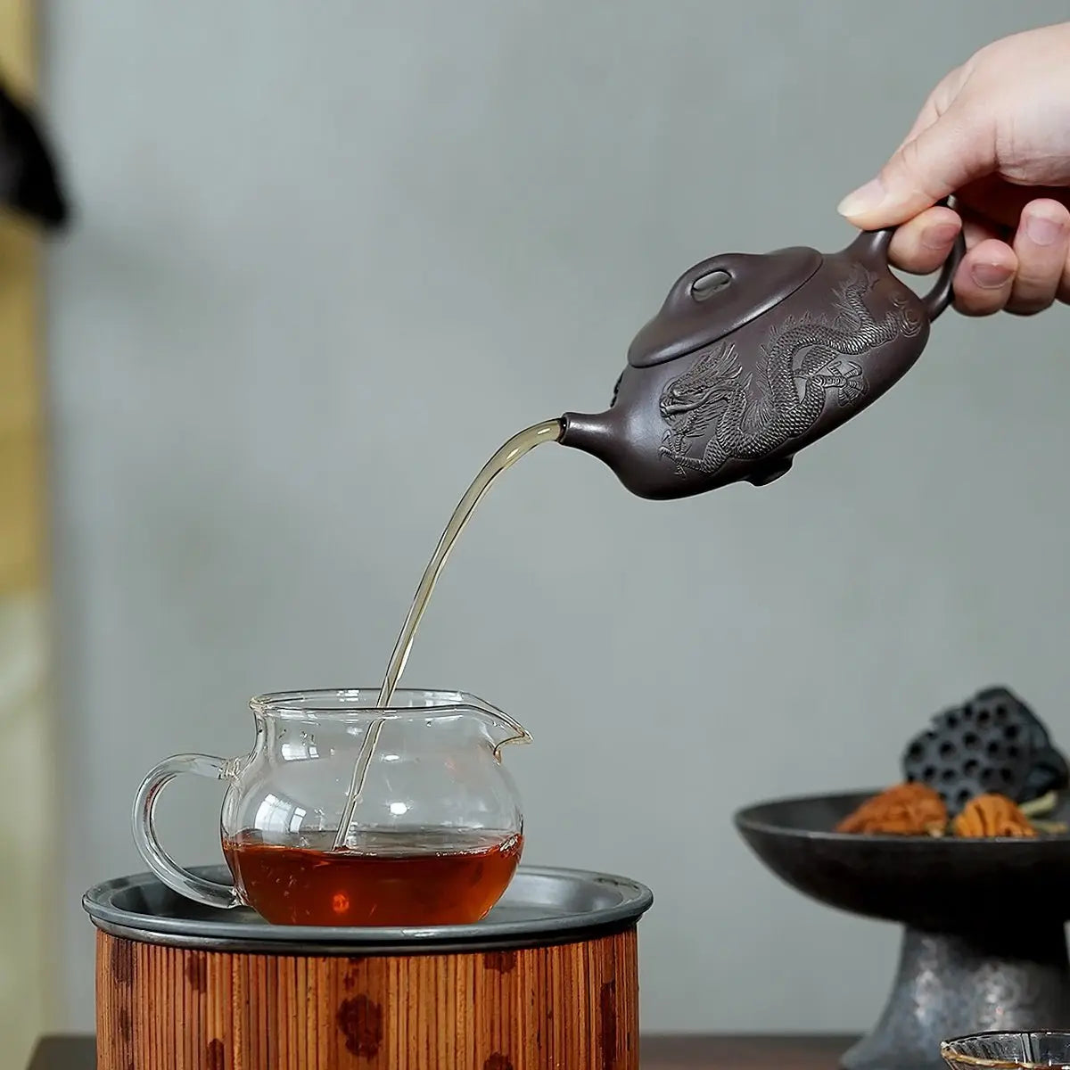 Teng Long Shi Piao 175cc - Yixing Handmade Teapot 江苏宜兴